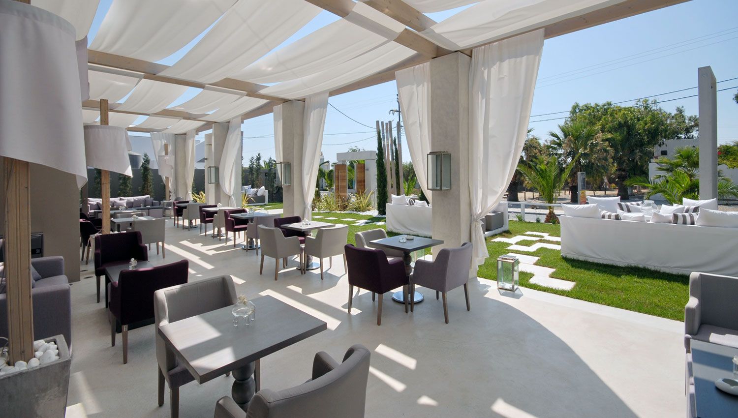 Naxos Evilion Luxury Apartments and Suites
