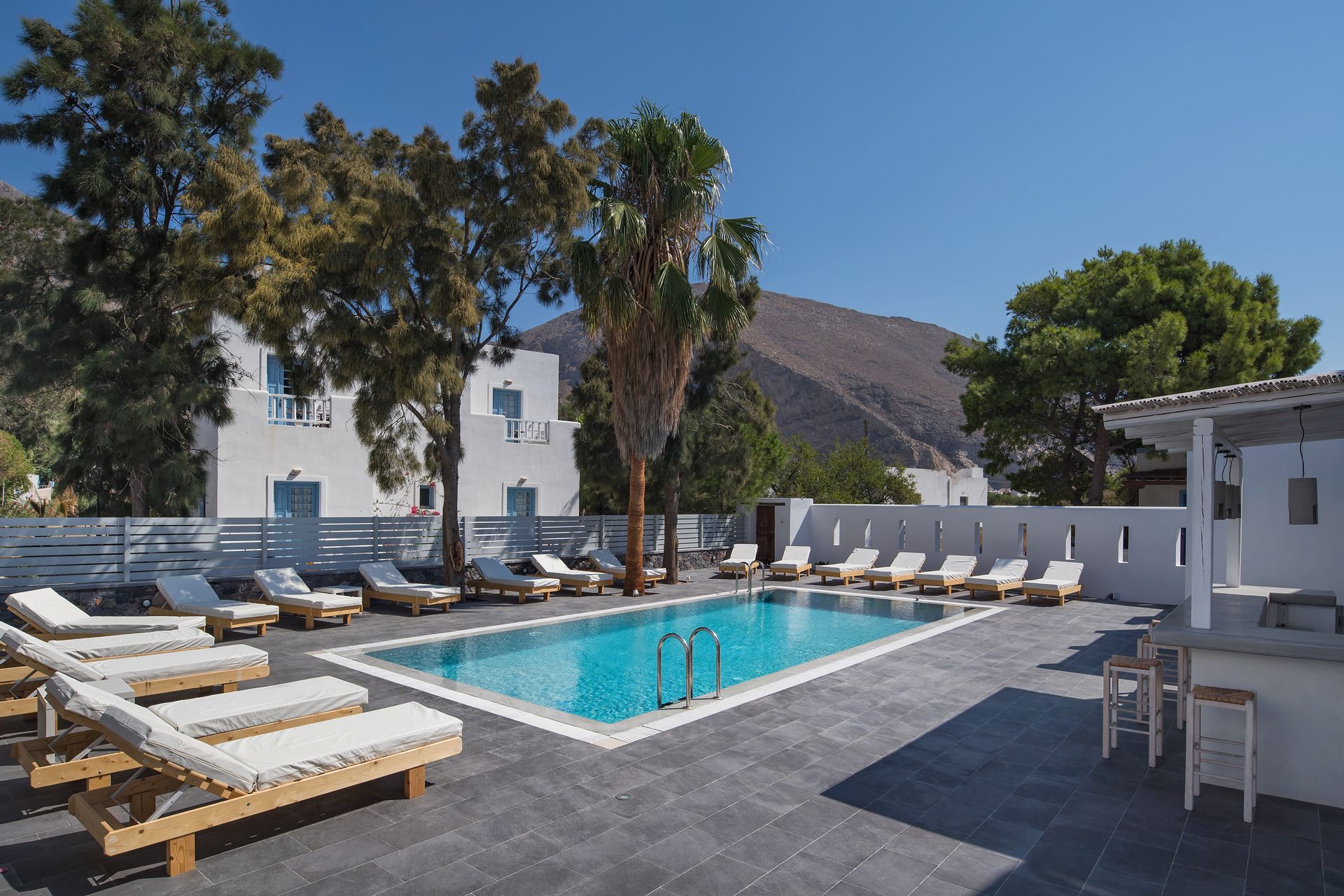 Meltemi Excelsior Suites Santorini