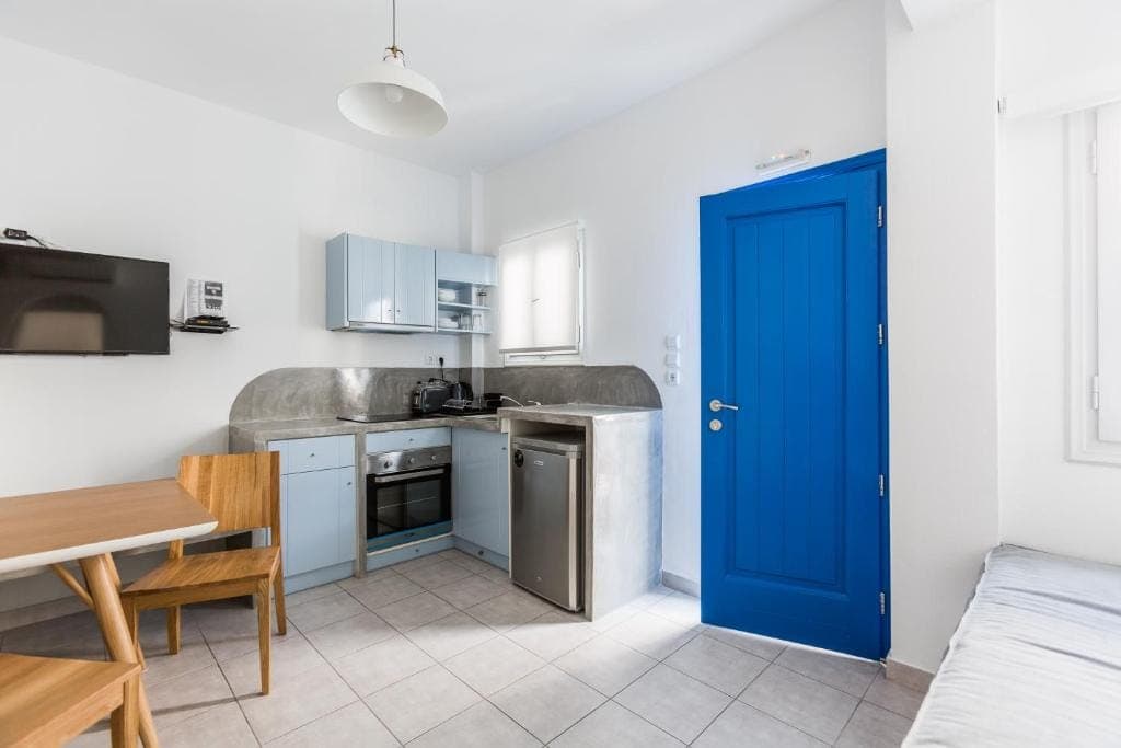 Fanouris Condo Santorini