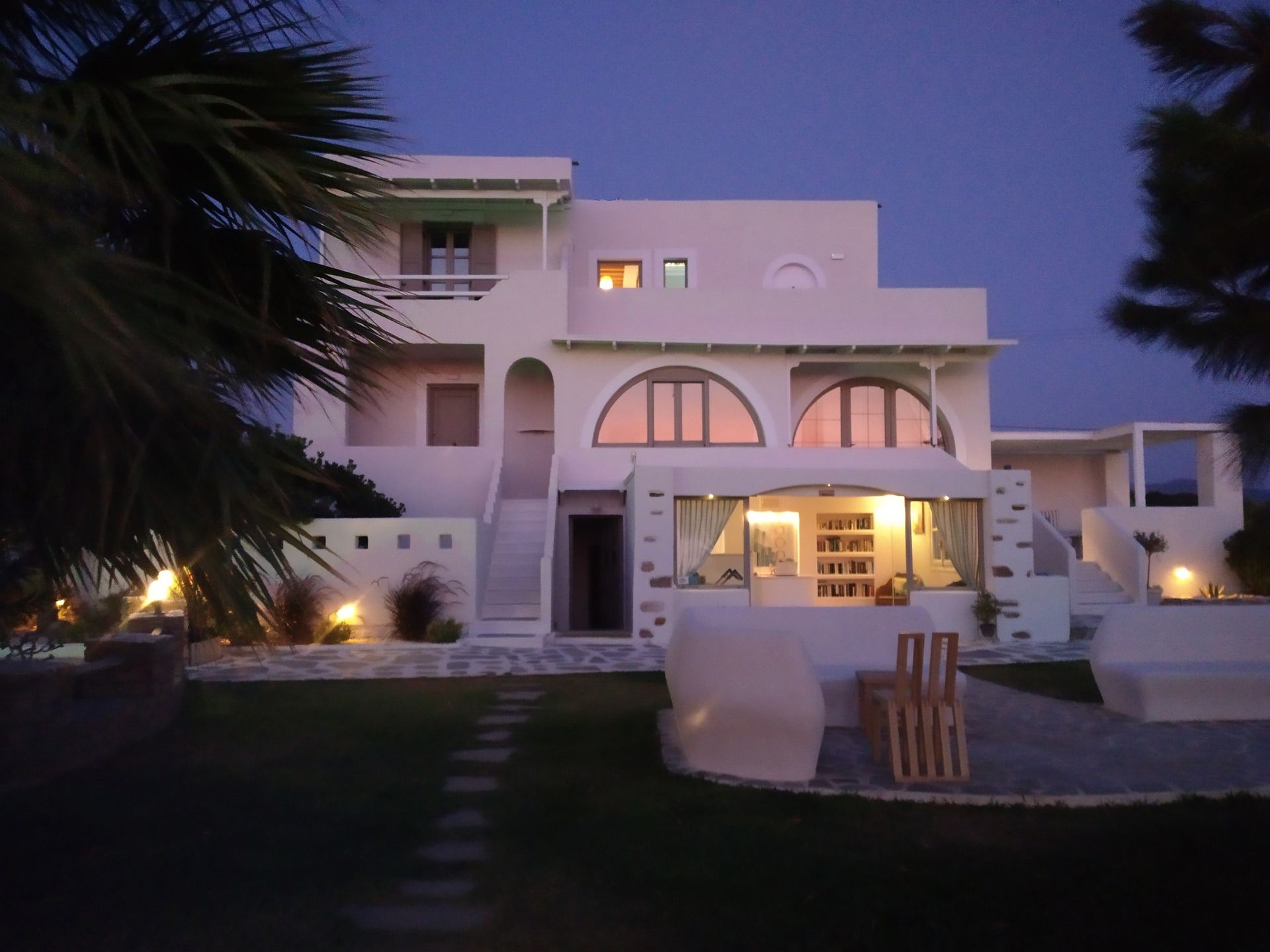 Faros Villa Small Hotel & Restaurant