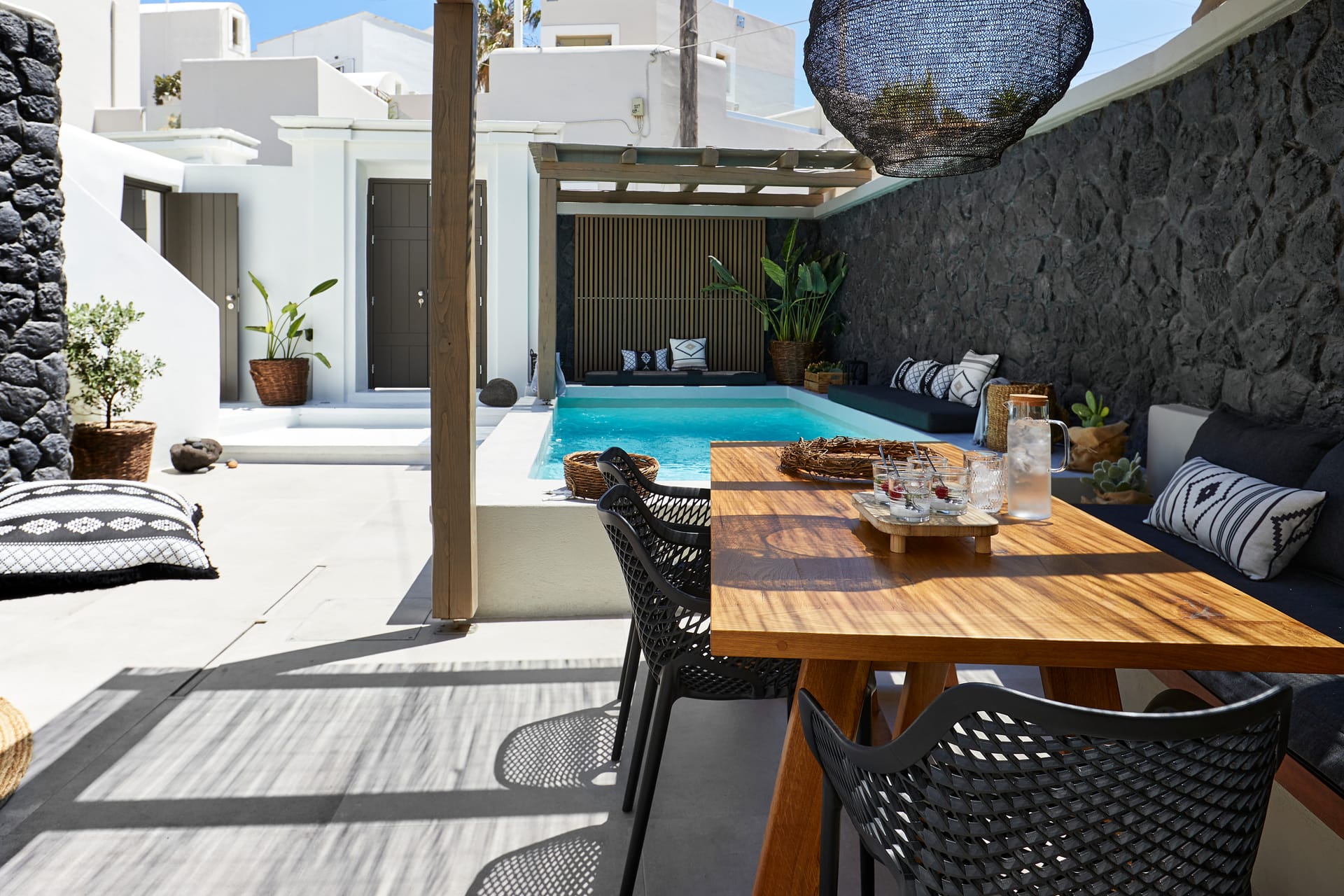 Floria Suites Santorini