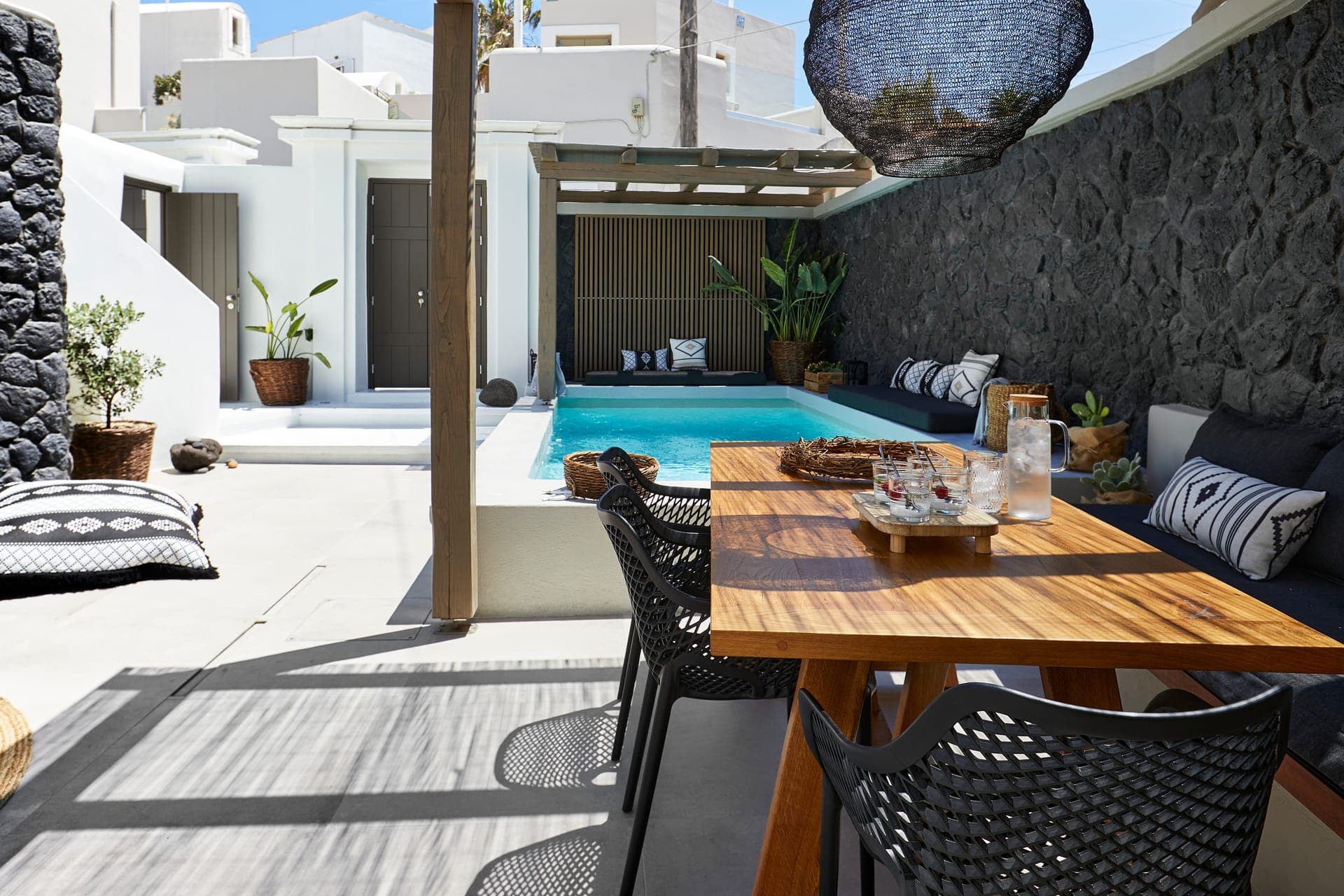 Floria Suites Santorini