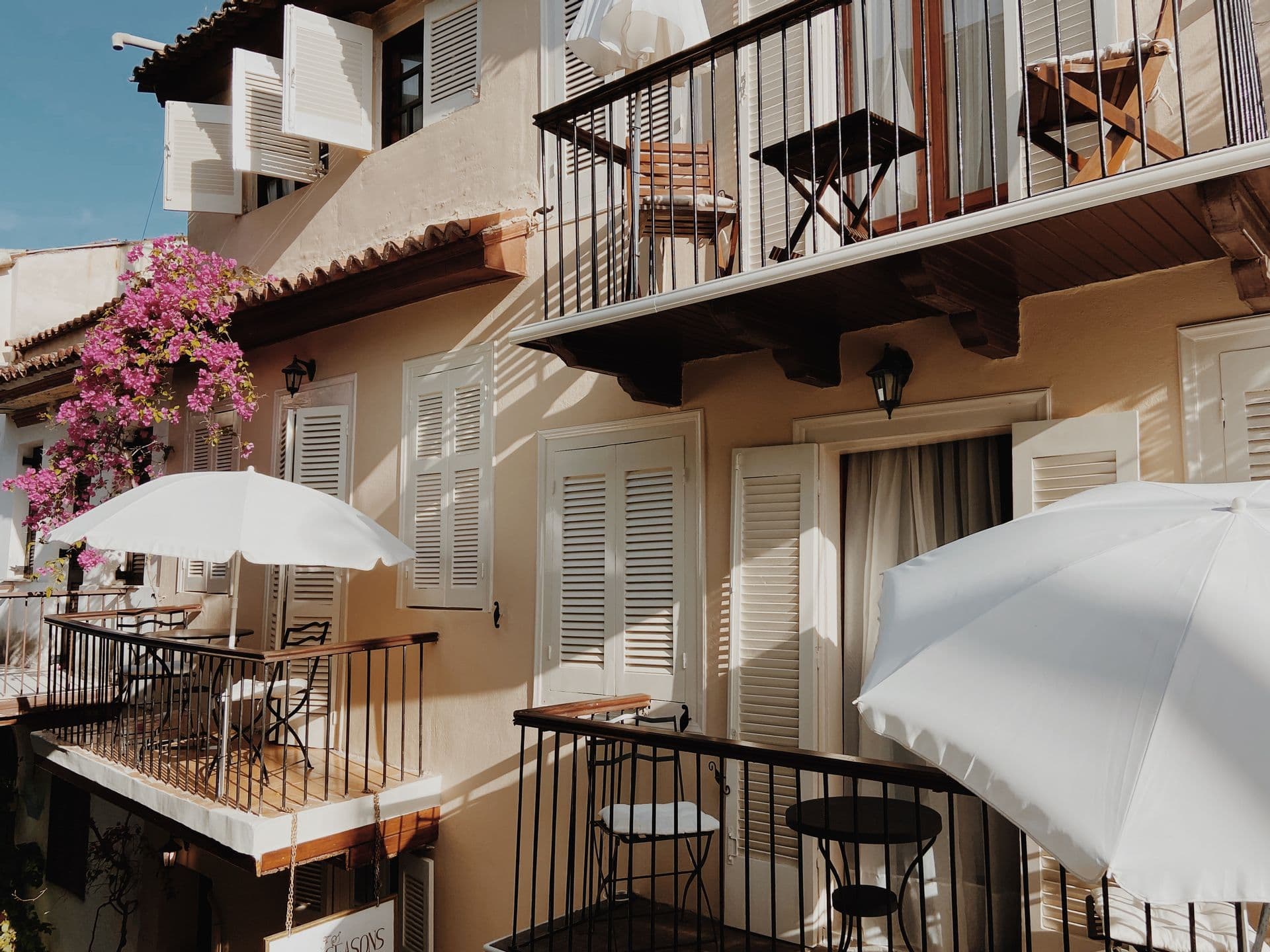 Five Seasons Pension