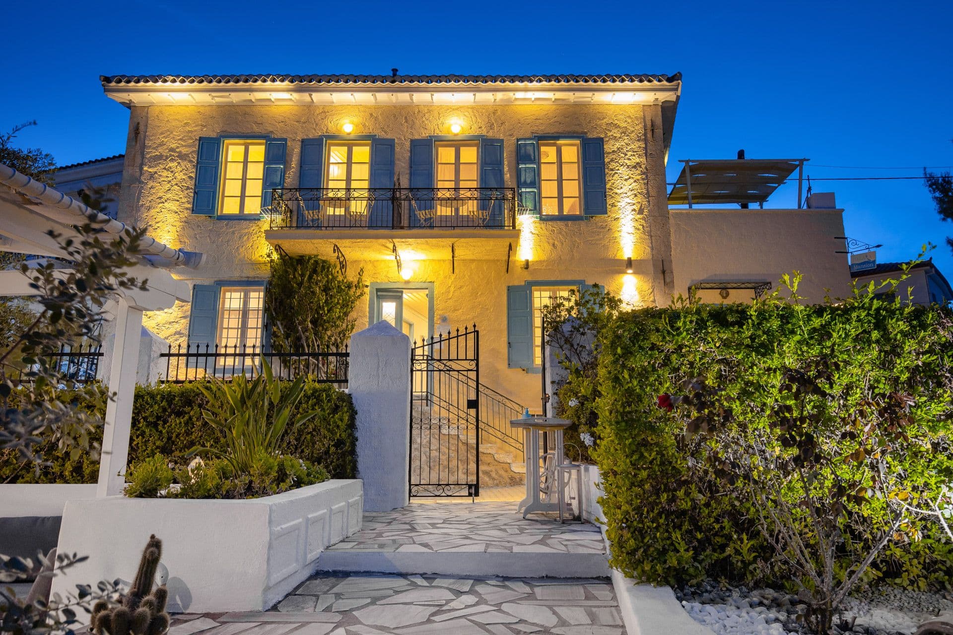 Galaxa Mansion