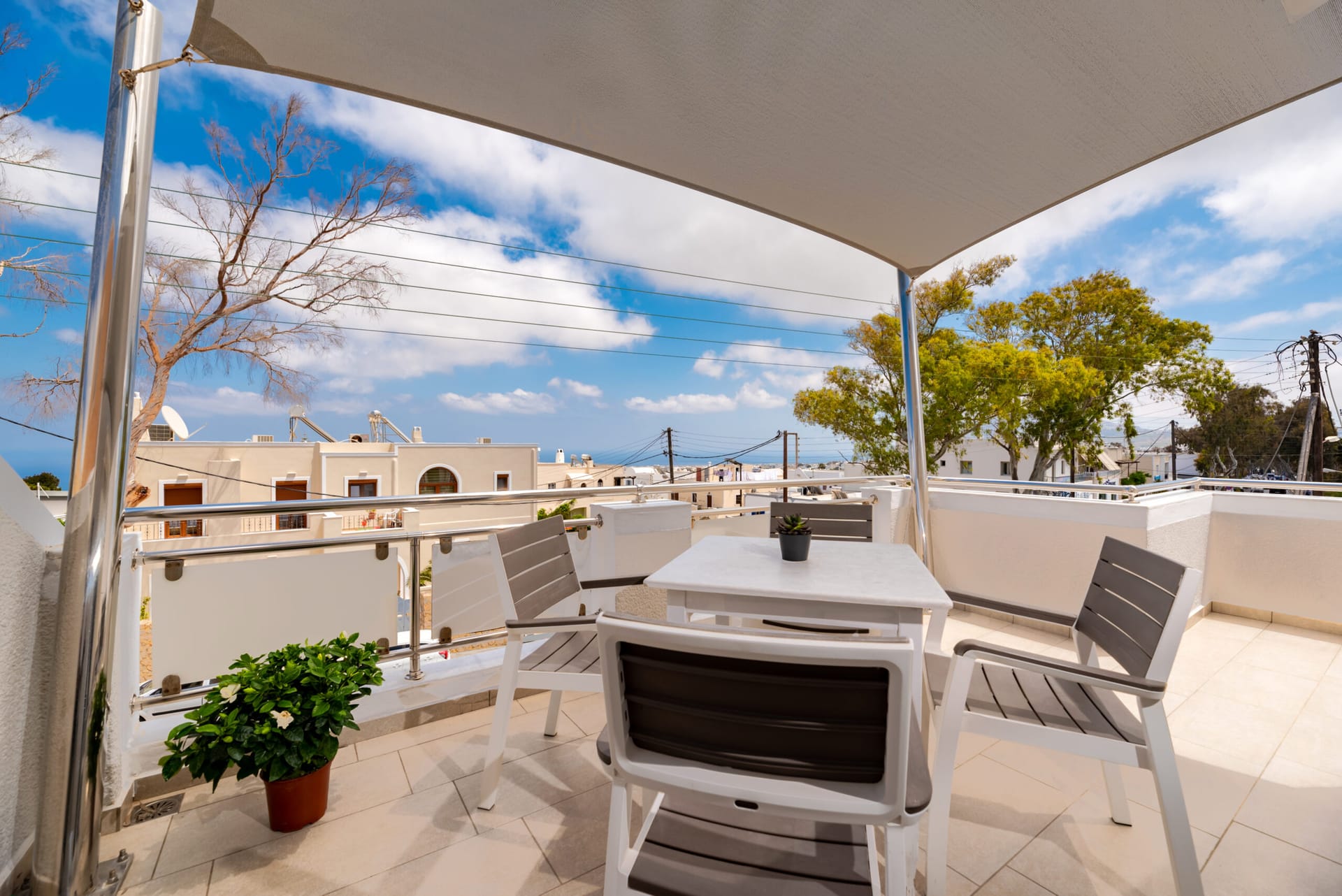 Centrio Fira Suites