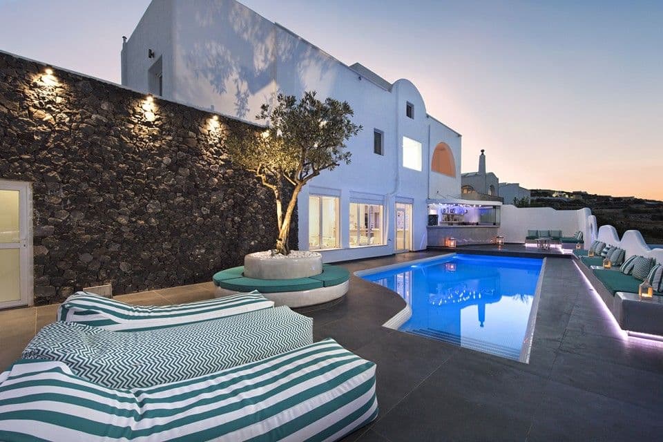 Gianna Suites Santorini