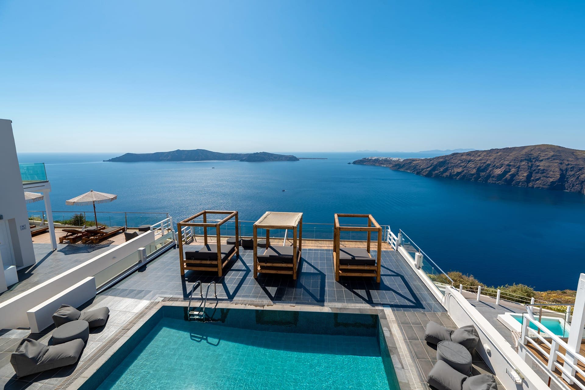 Gizis Cliffside Suites