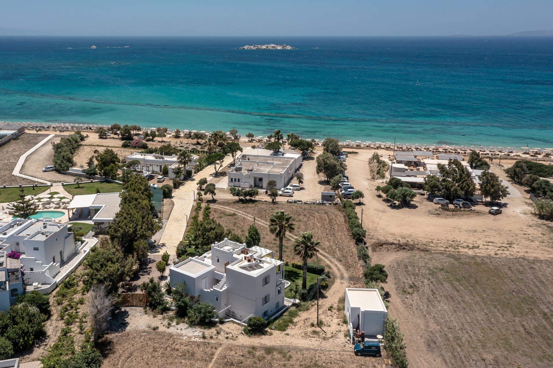 Glaronissi Beach