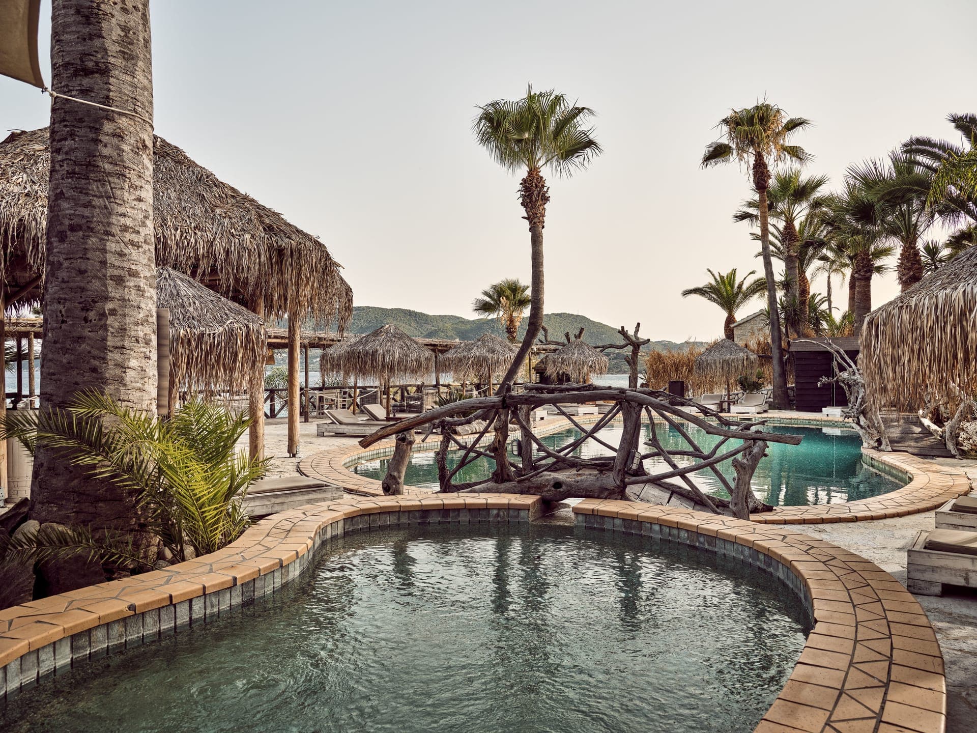 Gloria Maris Hotel Suites & Villas