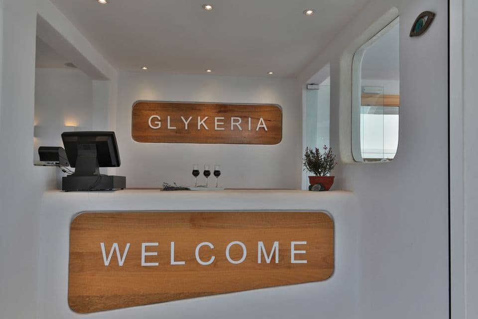 Glykeria Mini Suites