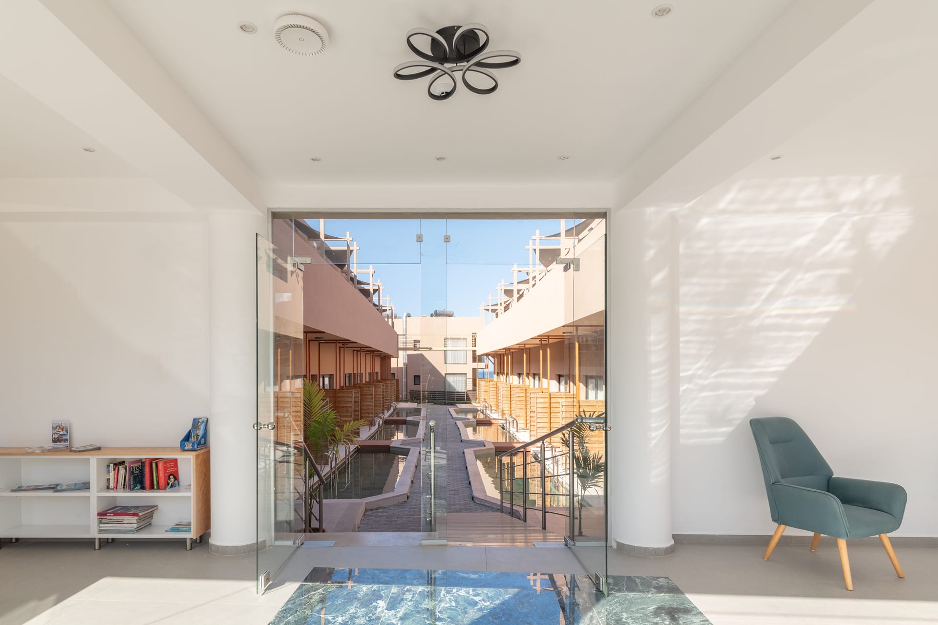 Golden Bee Lifestyle Hotel