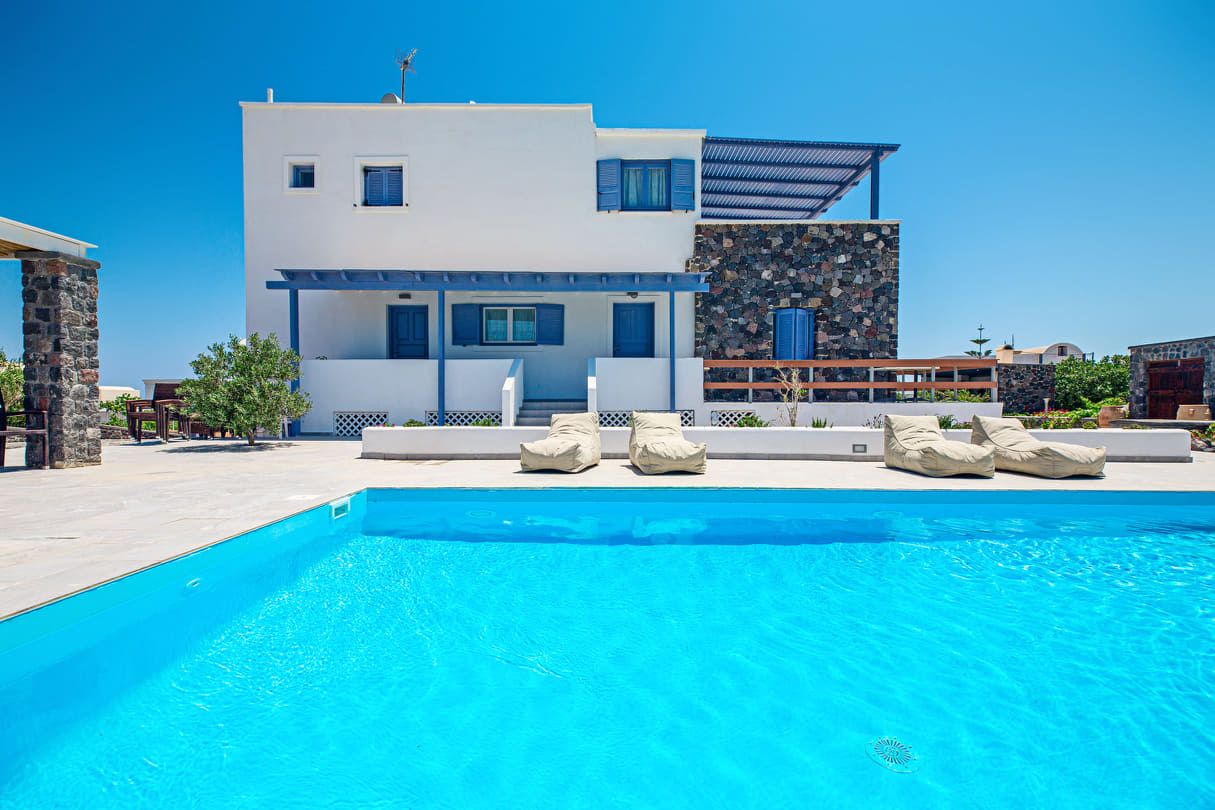 Golden Sunrise Suites Santorini