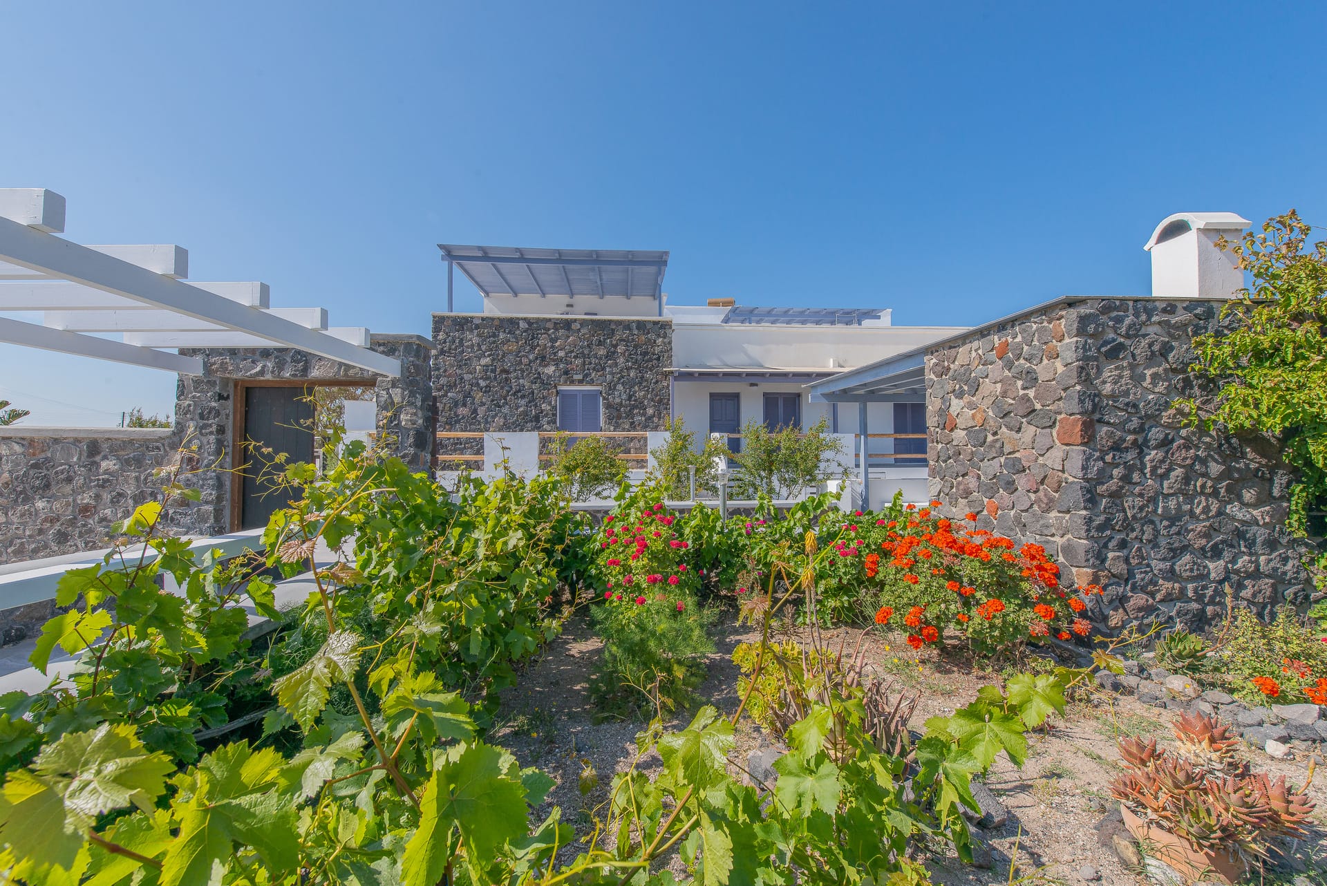 Golden Sunrise Suites Santorini
