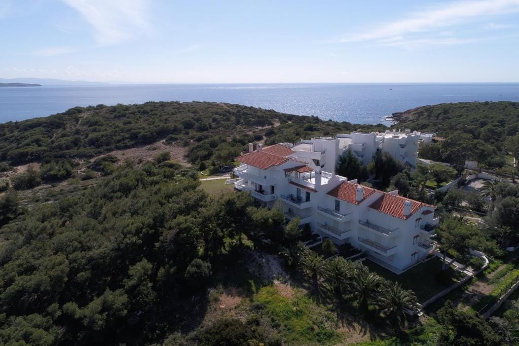 Golden View Villas