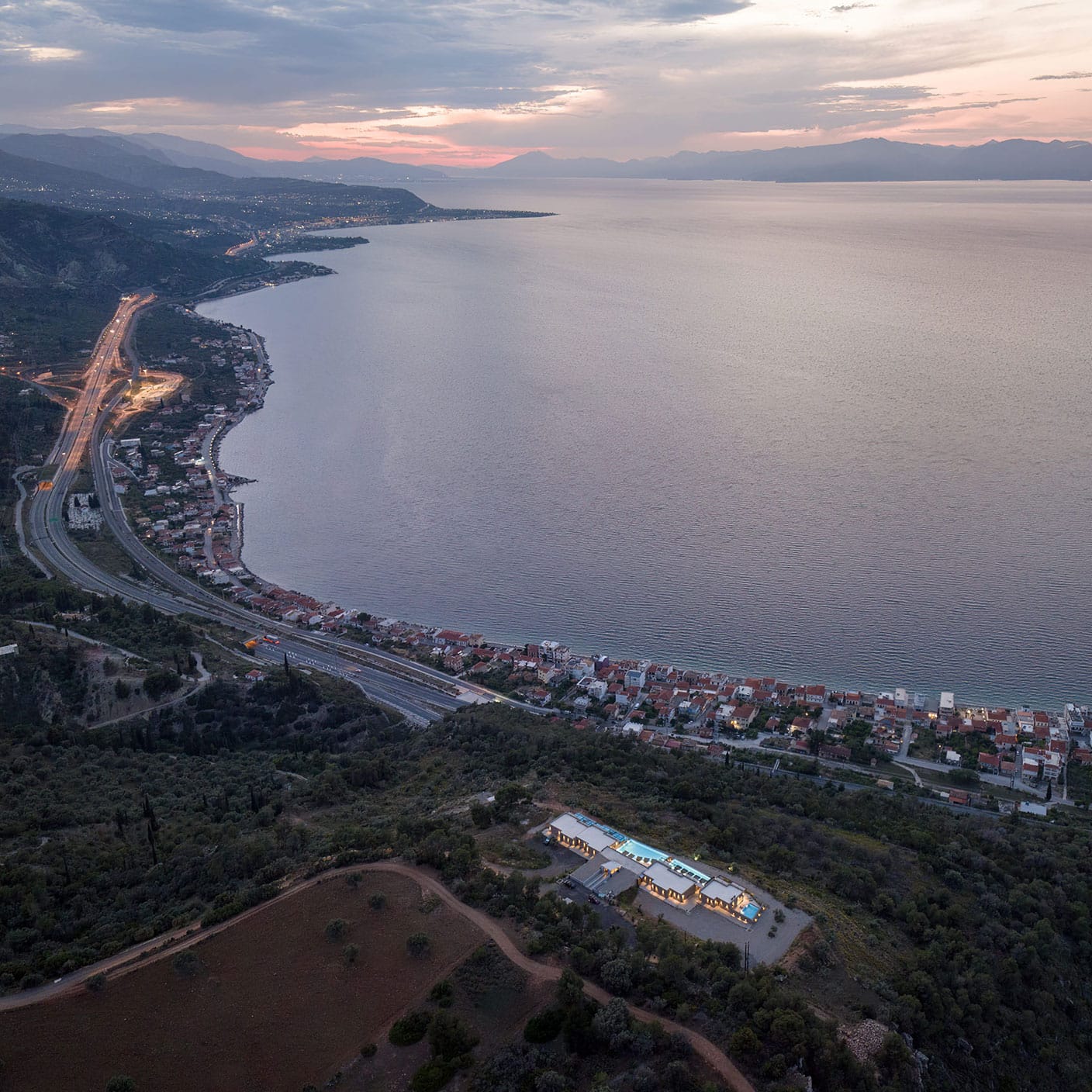 Le Grand Bleu Resort