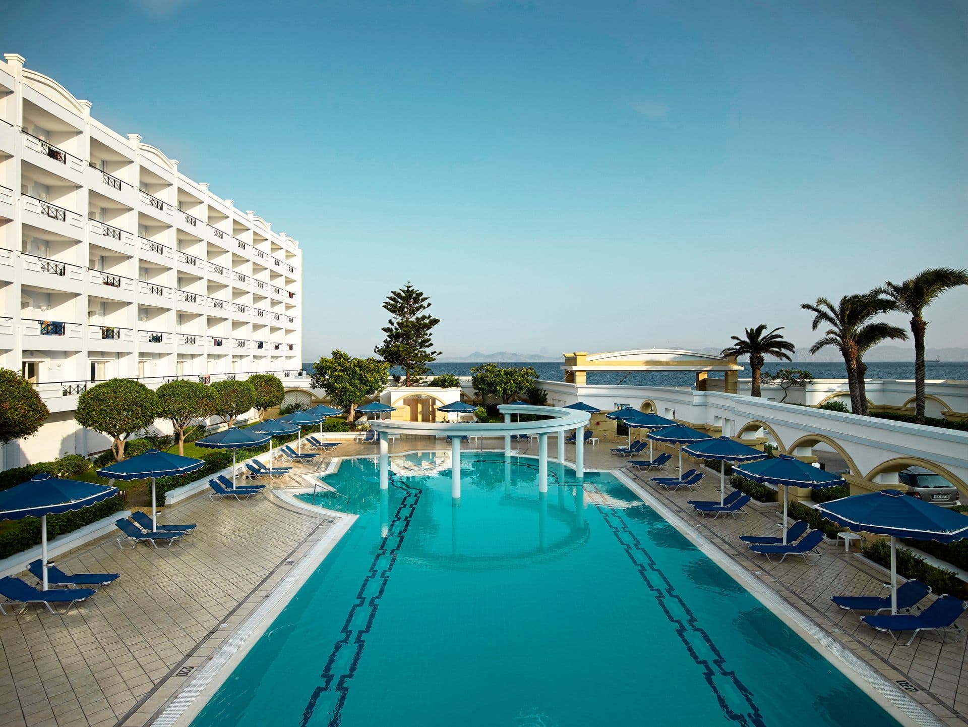 MITSIS GRAND BEACH HOTEL