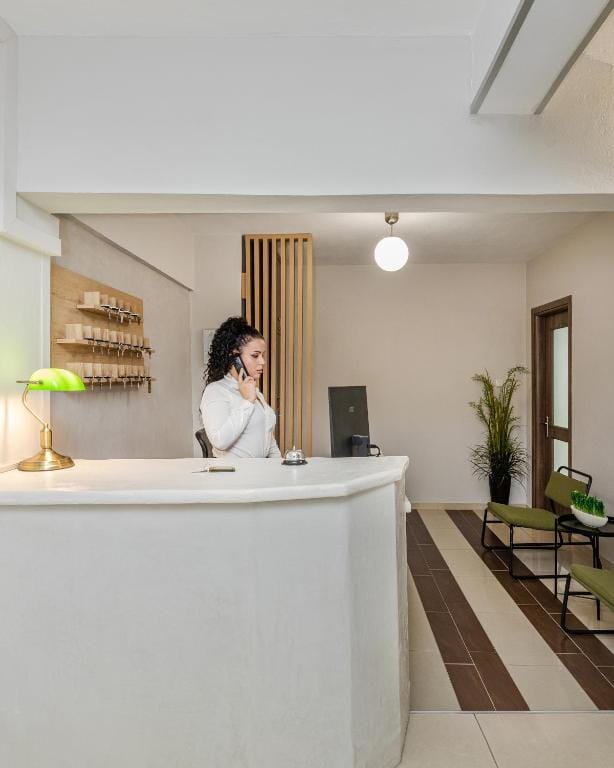 Hotel Grekas