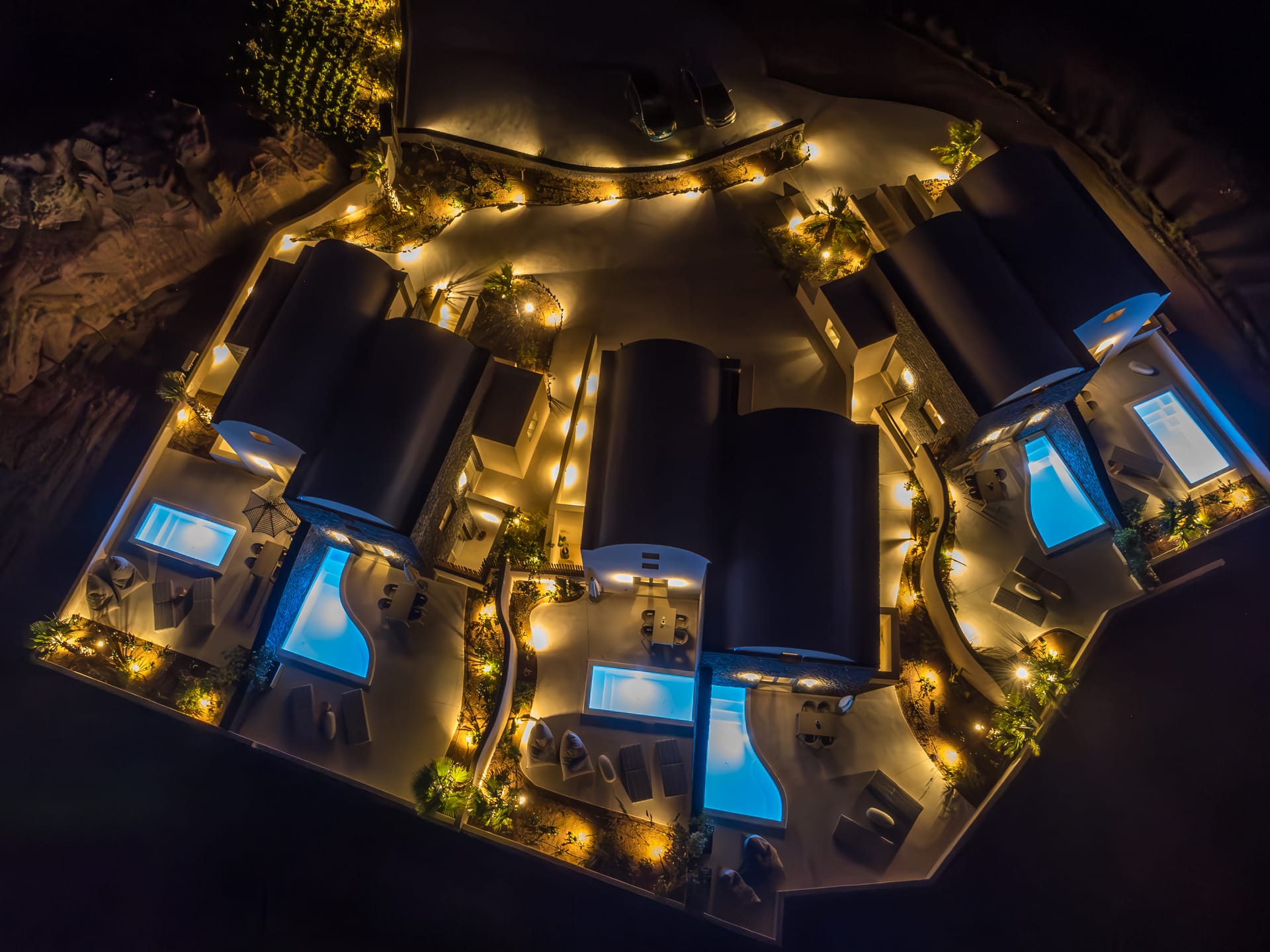 Halo Santorini