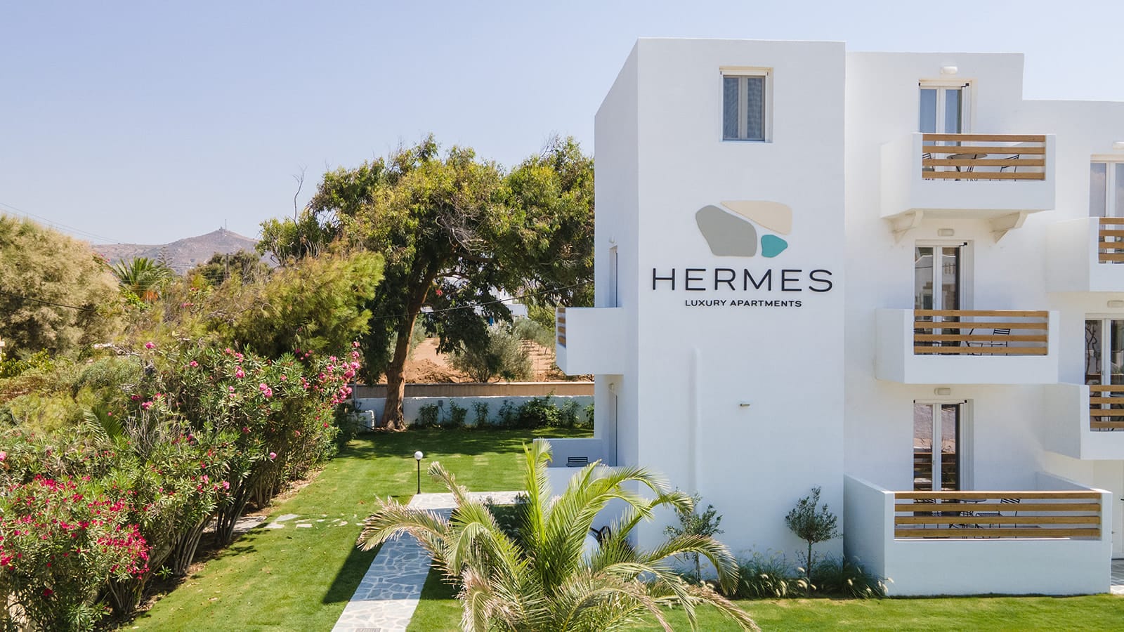 Hermes Luxury Suites