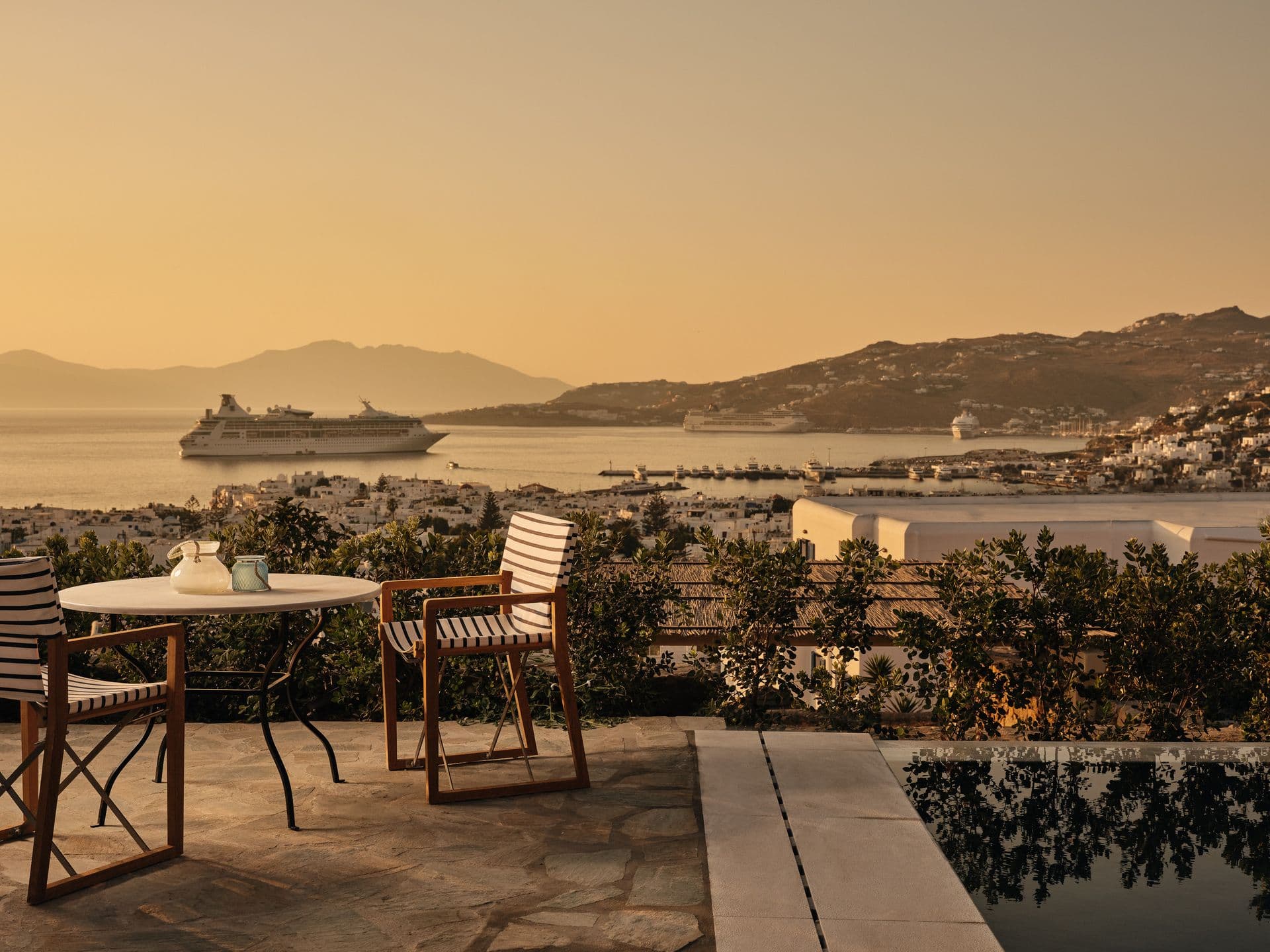 Belvedere Mykonos - Hilltop Complex Rooms & Suites