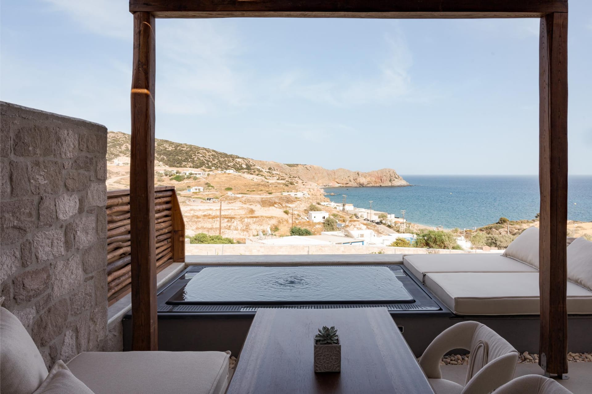 Horizon Suites Milos