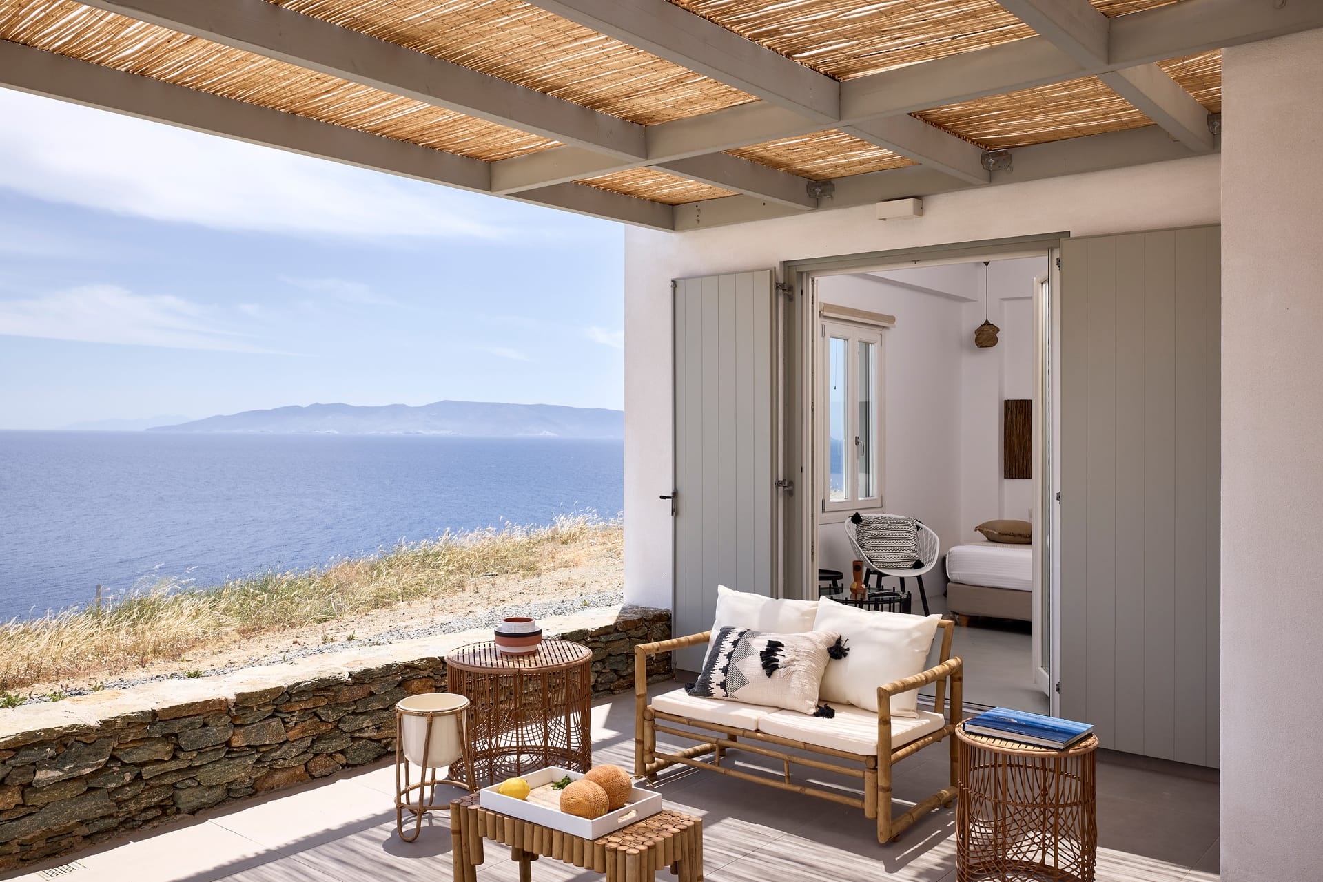 Ianemi Suites