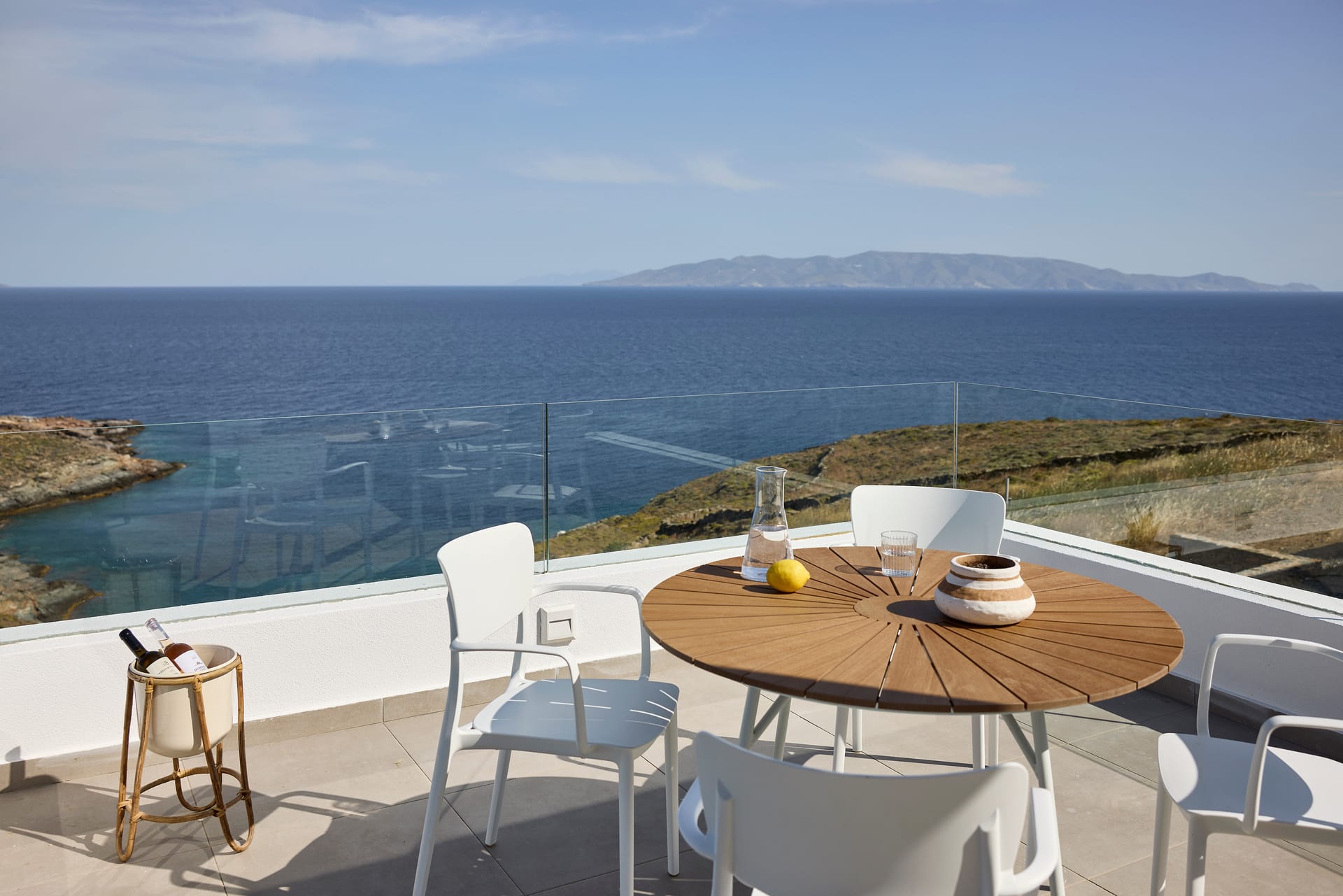 Ianemi Suites