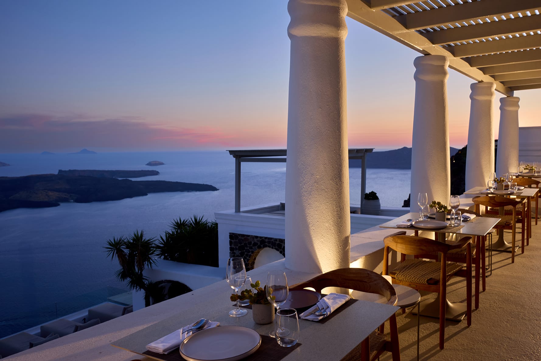 Iconic Santorini a boutique cave hotel