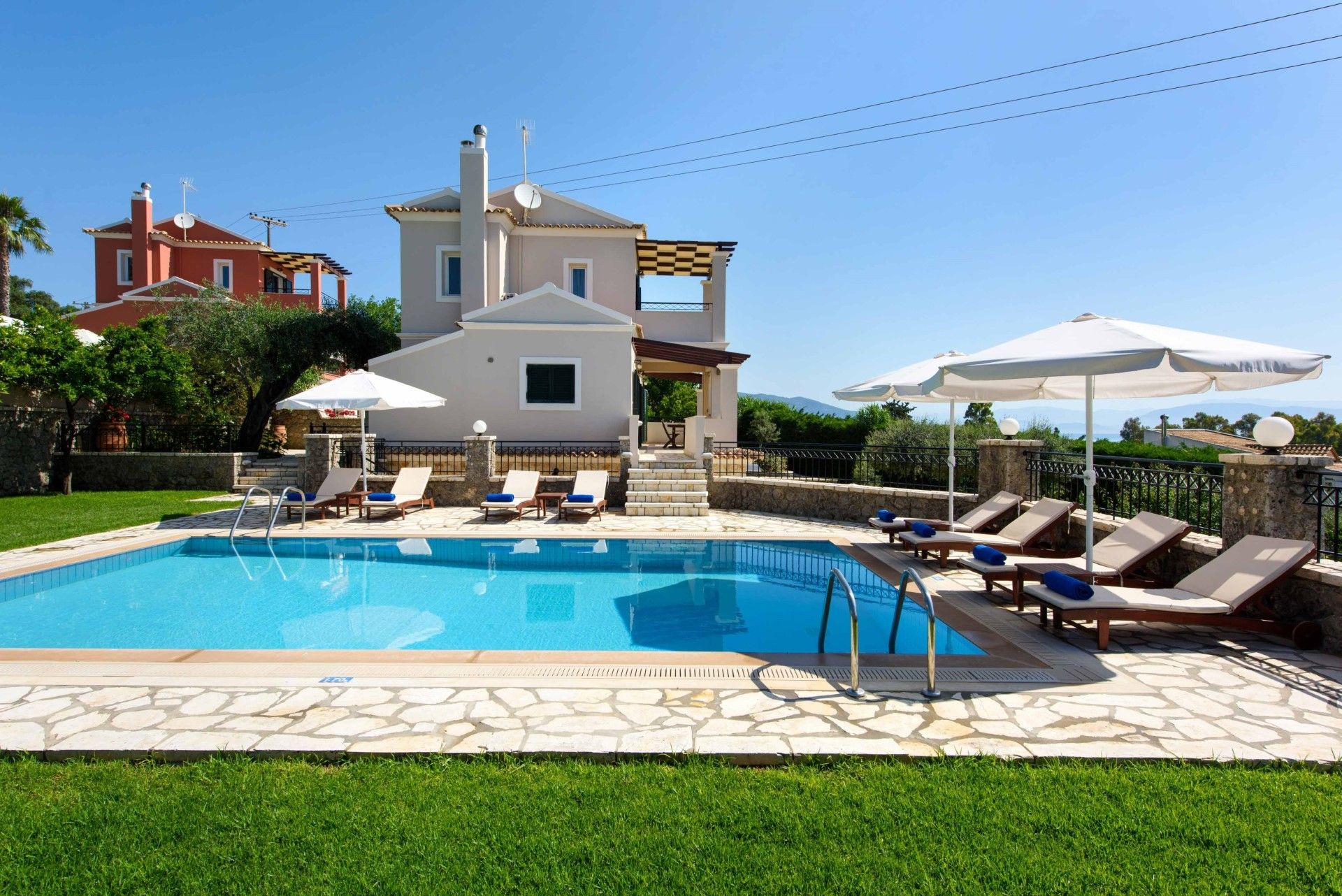 Il Tesori Dassia Villas Corfu