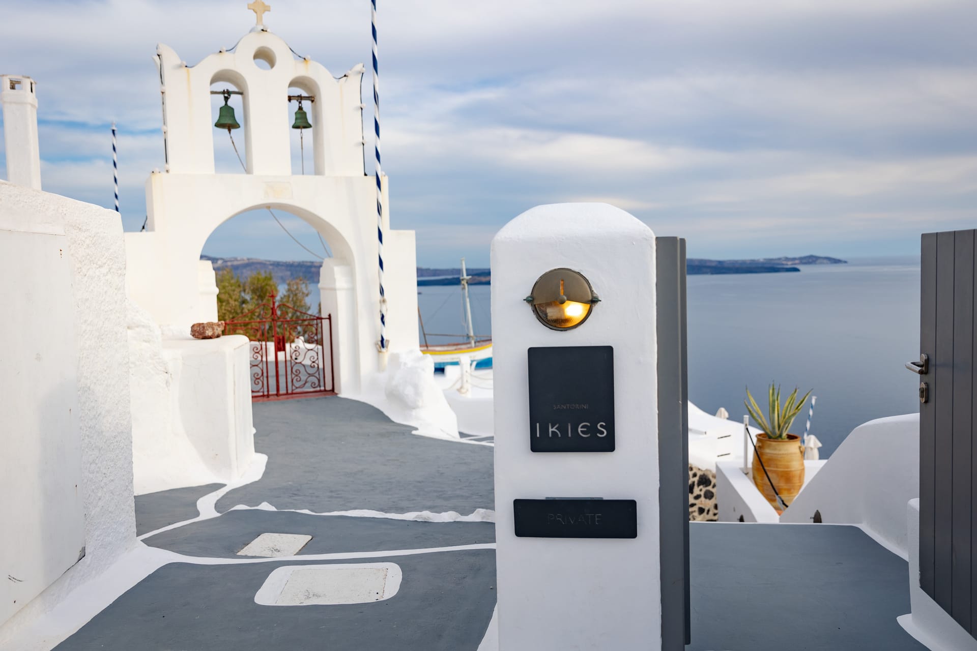 IKIES Santorini