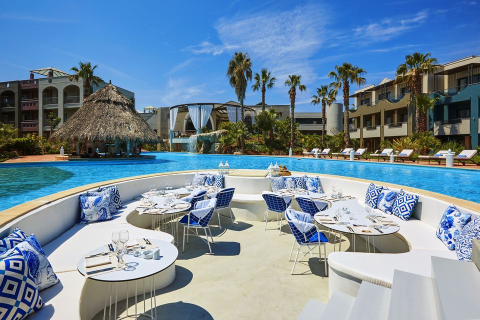 Ilio Mare Beach Hotel