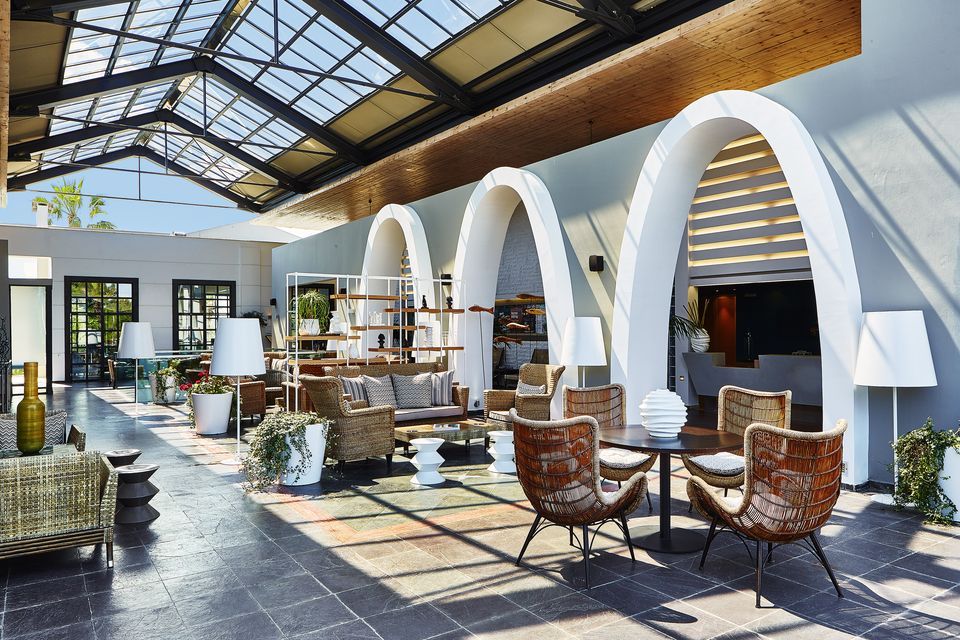 Ilio Mare Beach Hotel