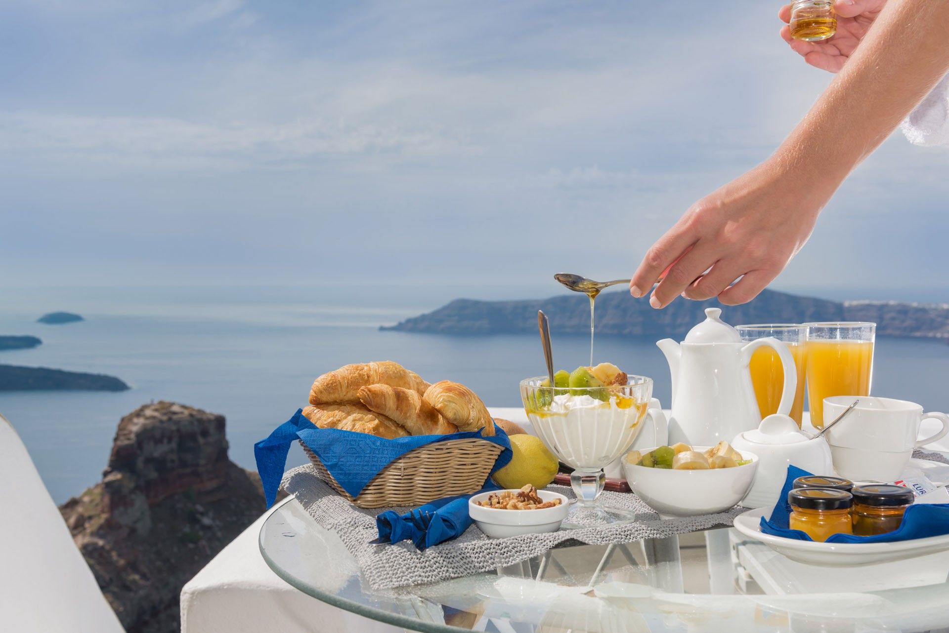 Iliovasilema Suites Santorini