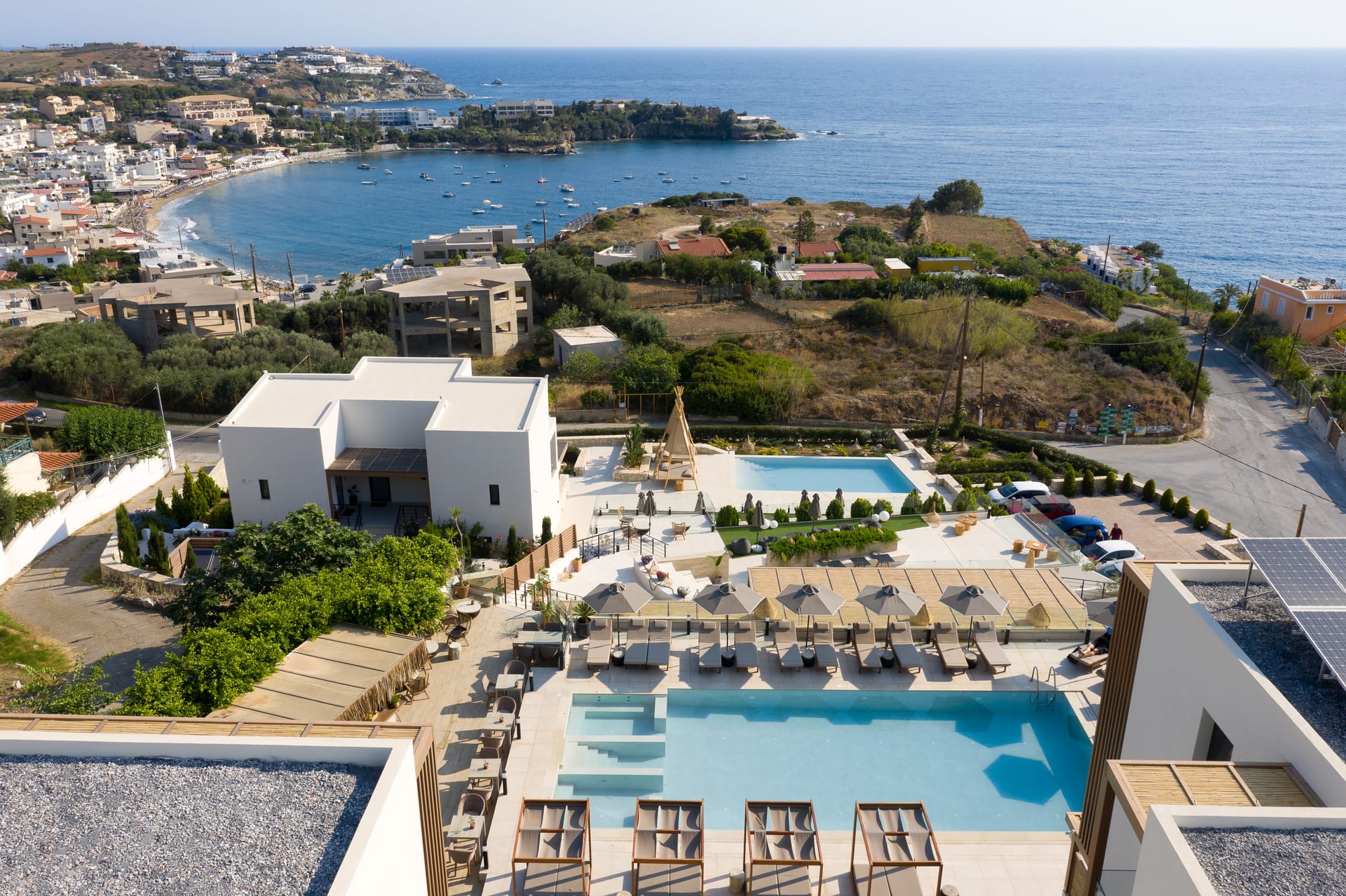 Irida Hotel