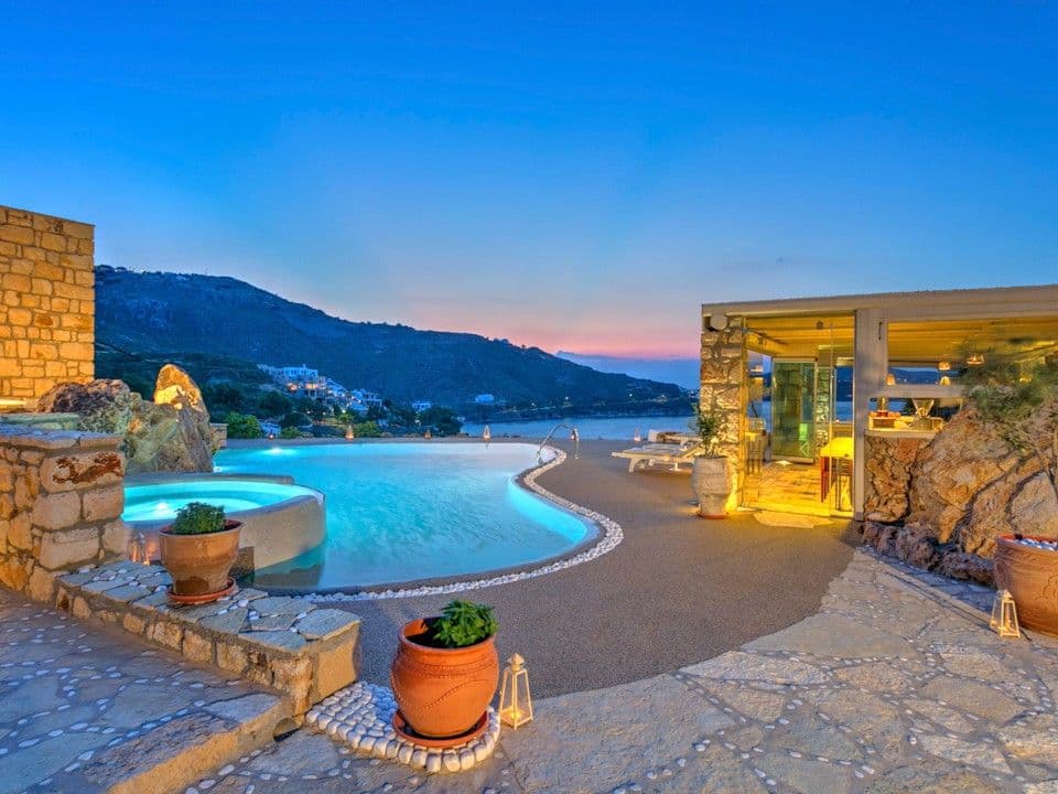 Eirini Luxury Hotel Villas