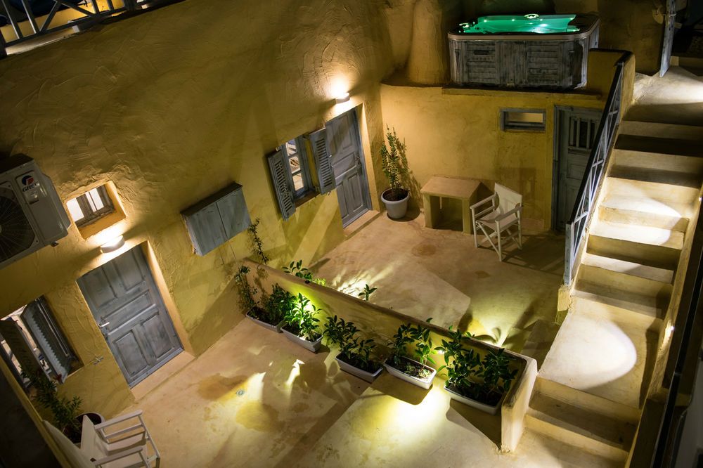 Kaleidoscope Santorini Luxury Cave Houses