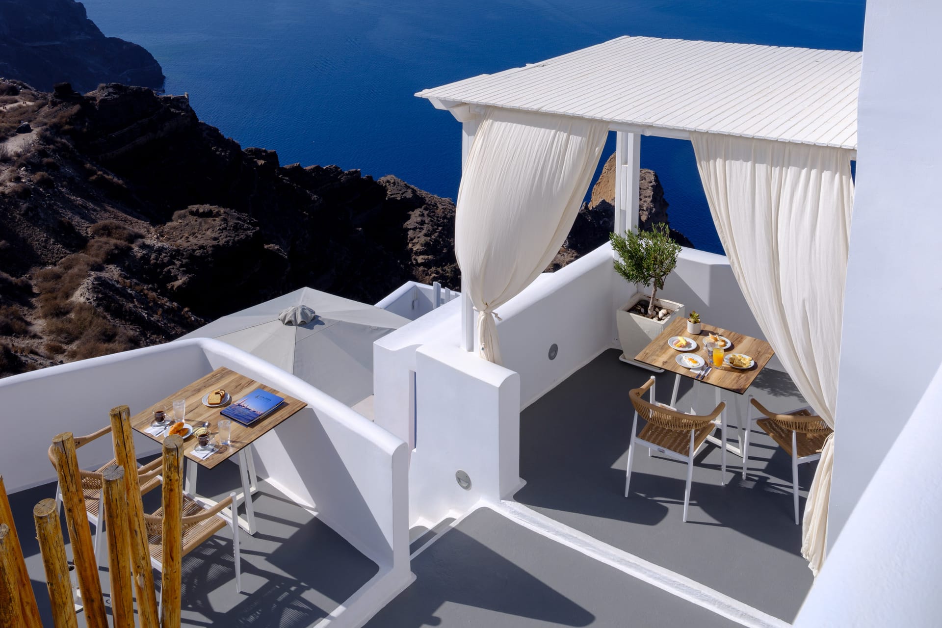Kamares Apartments Santorini