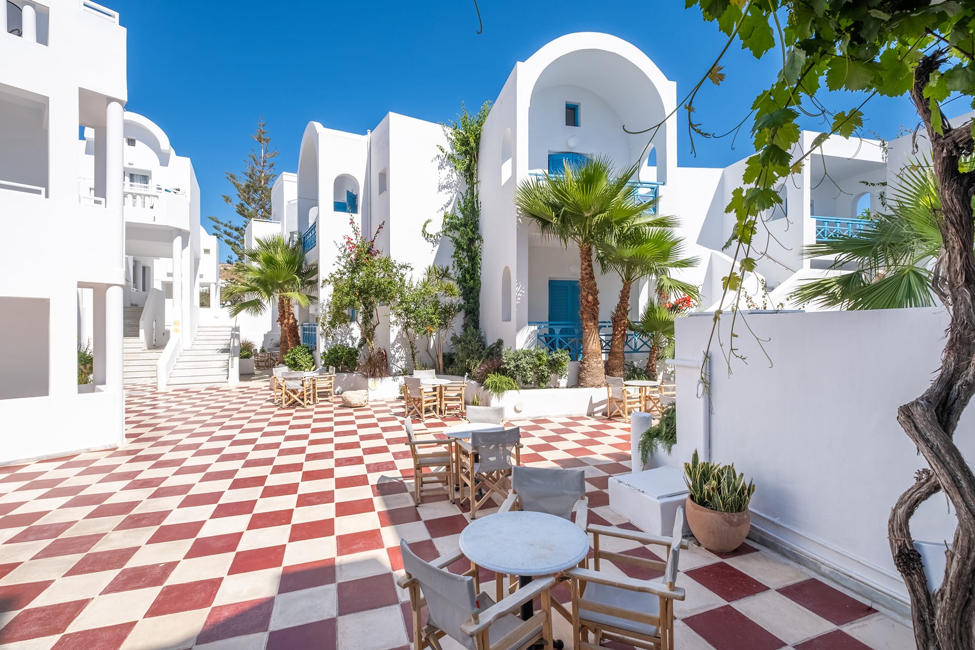 Kamari Beach Hotel