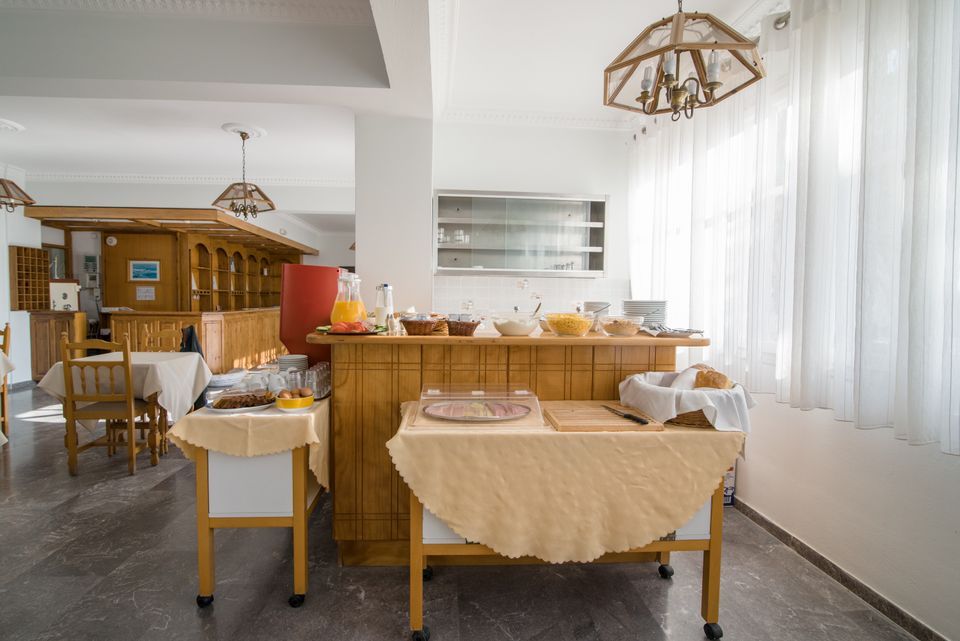 Kamari Blu Boutique Hotel