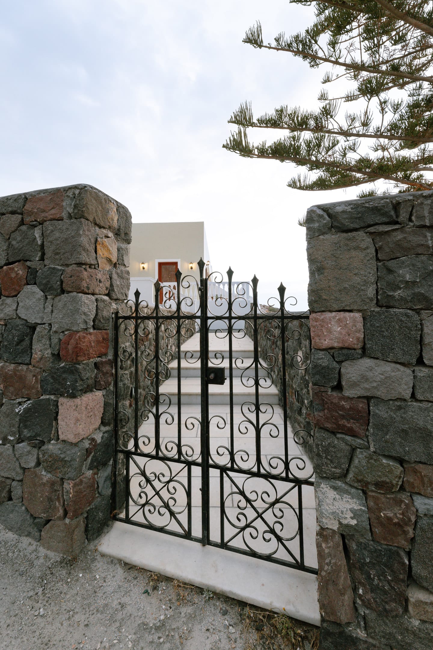 Kaminia Holiday Homes