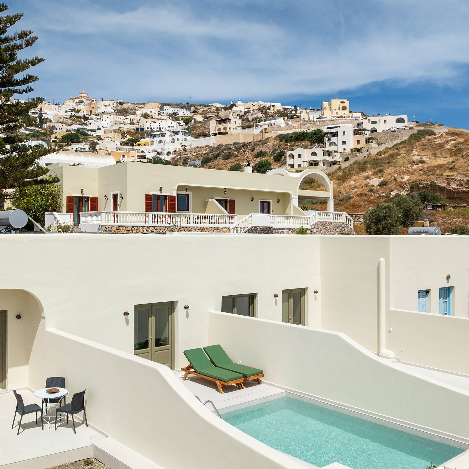 Kaminia Holiday Homes