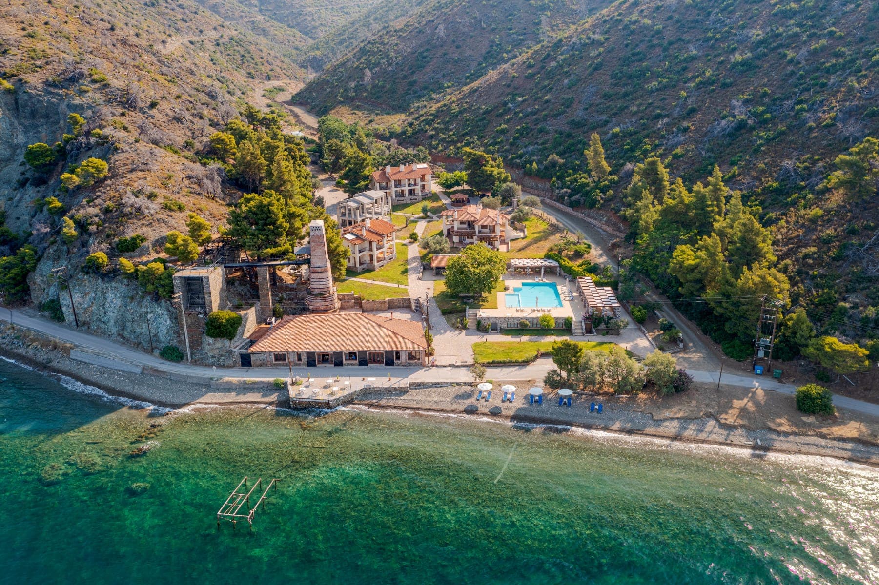 Kaminos Hotel by Nin & Bau