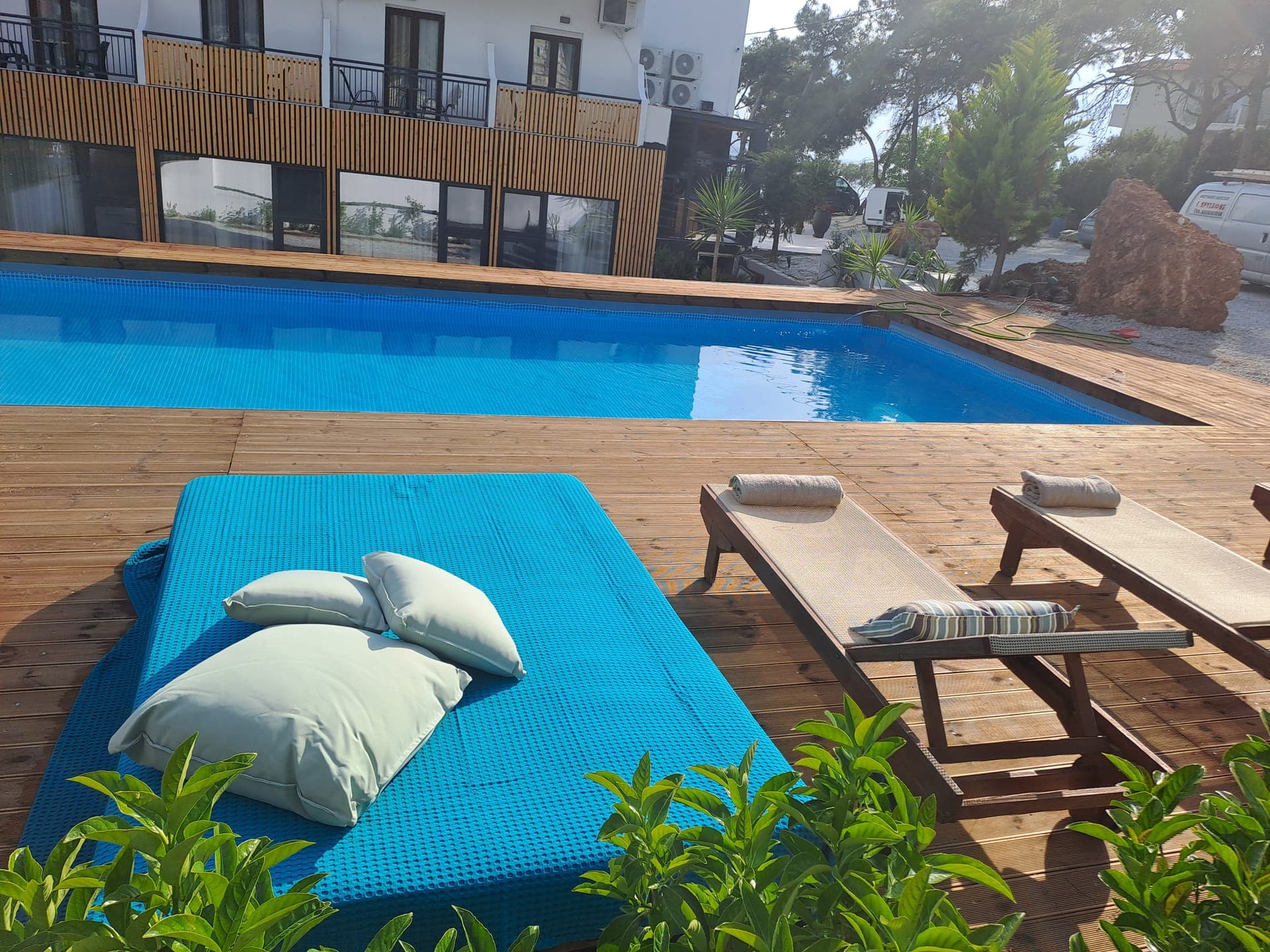 Beach Hotel Kapahi