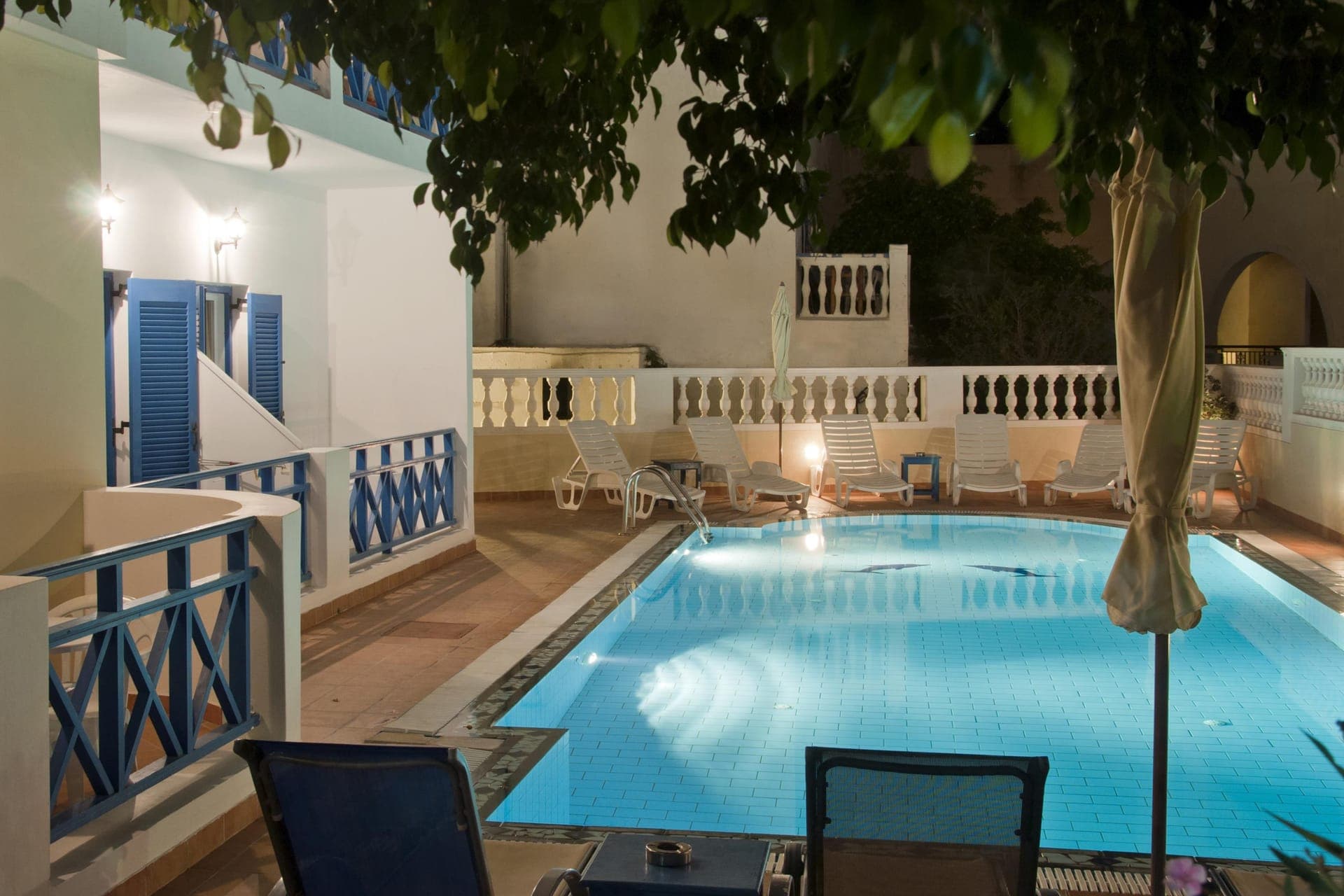 Karidis Hotel
