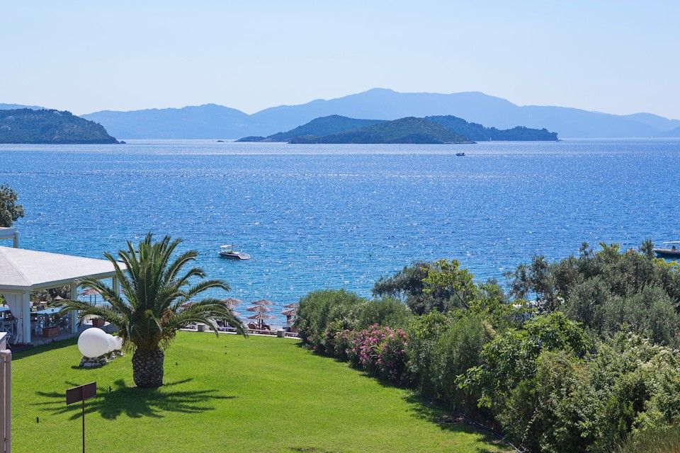 Kassandra Bay Resort, Suites & SPA