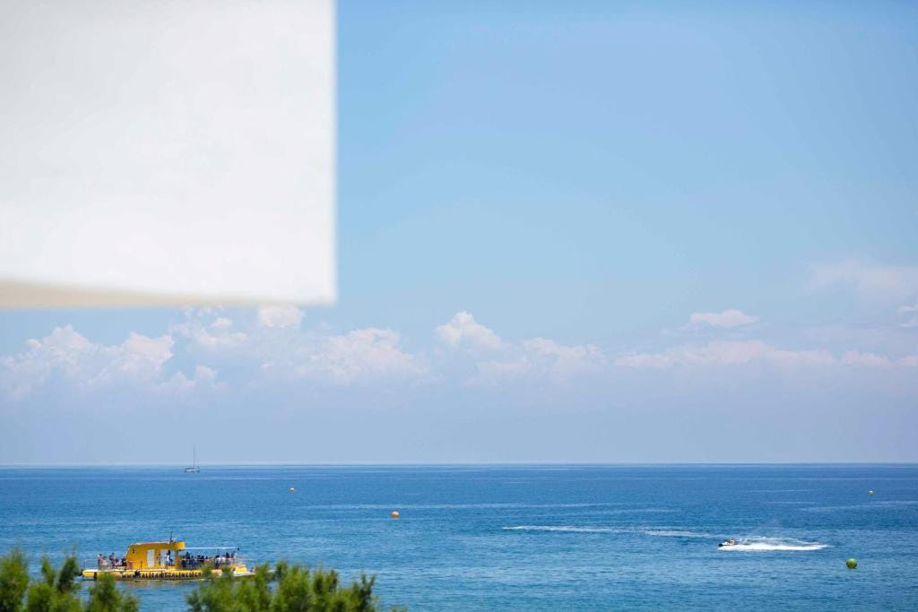 Kastri Beach Suites