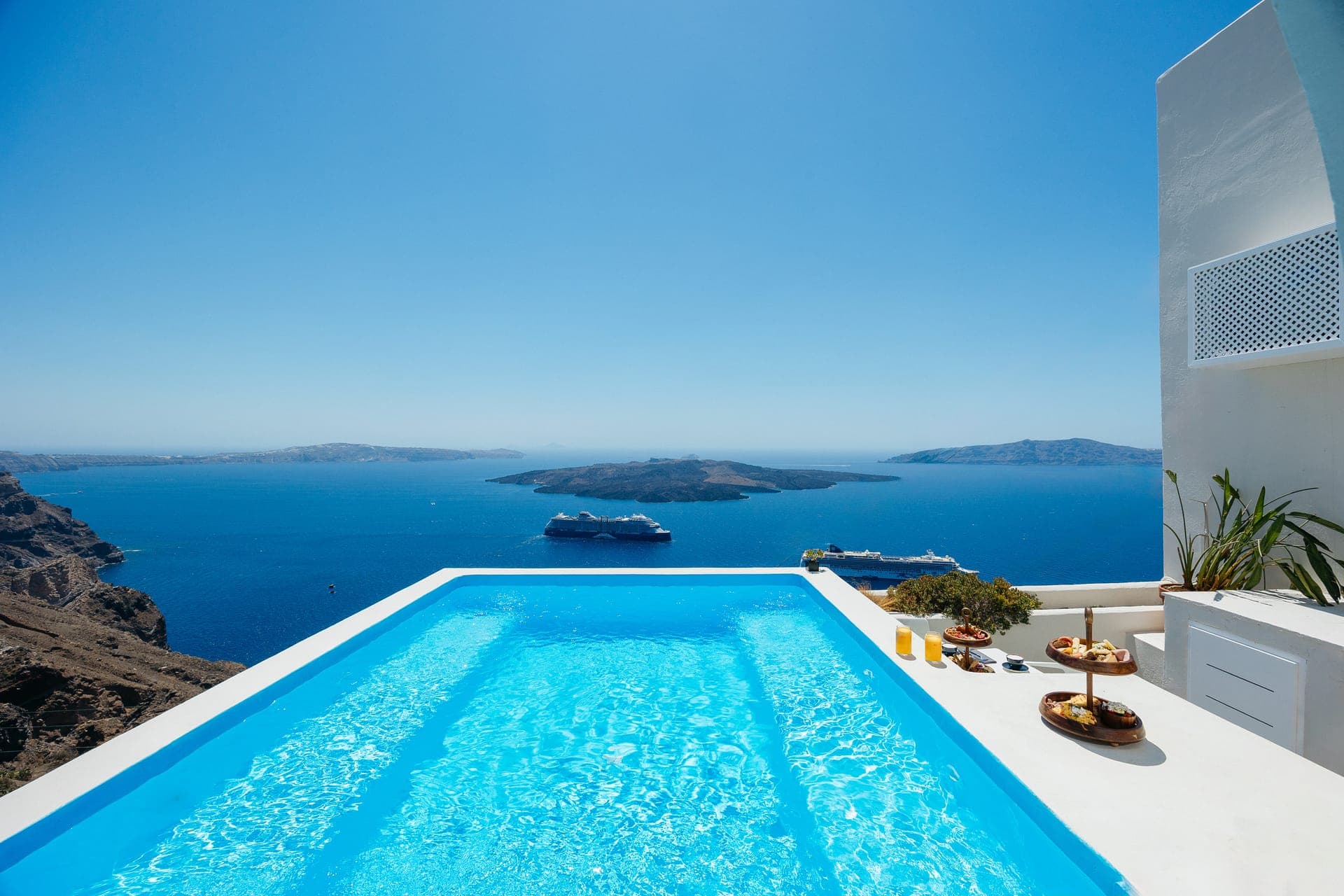 Kastro Suites Fira Santorini