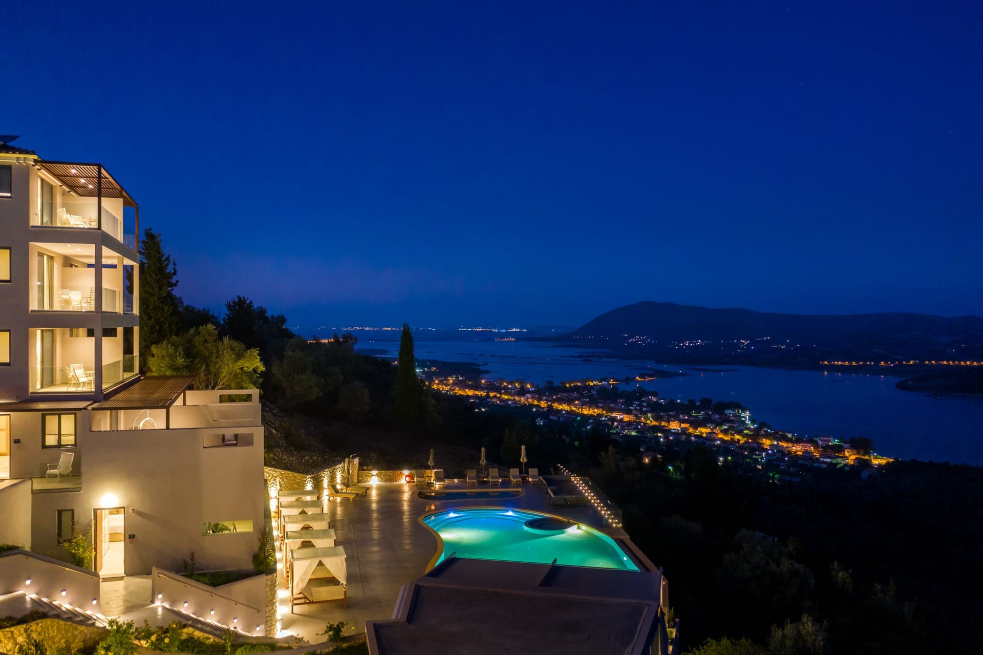 Katouna Suites