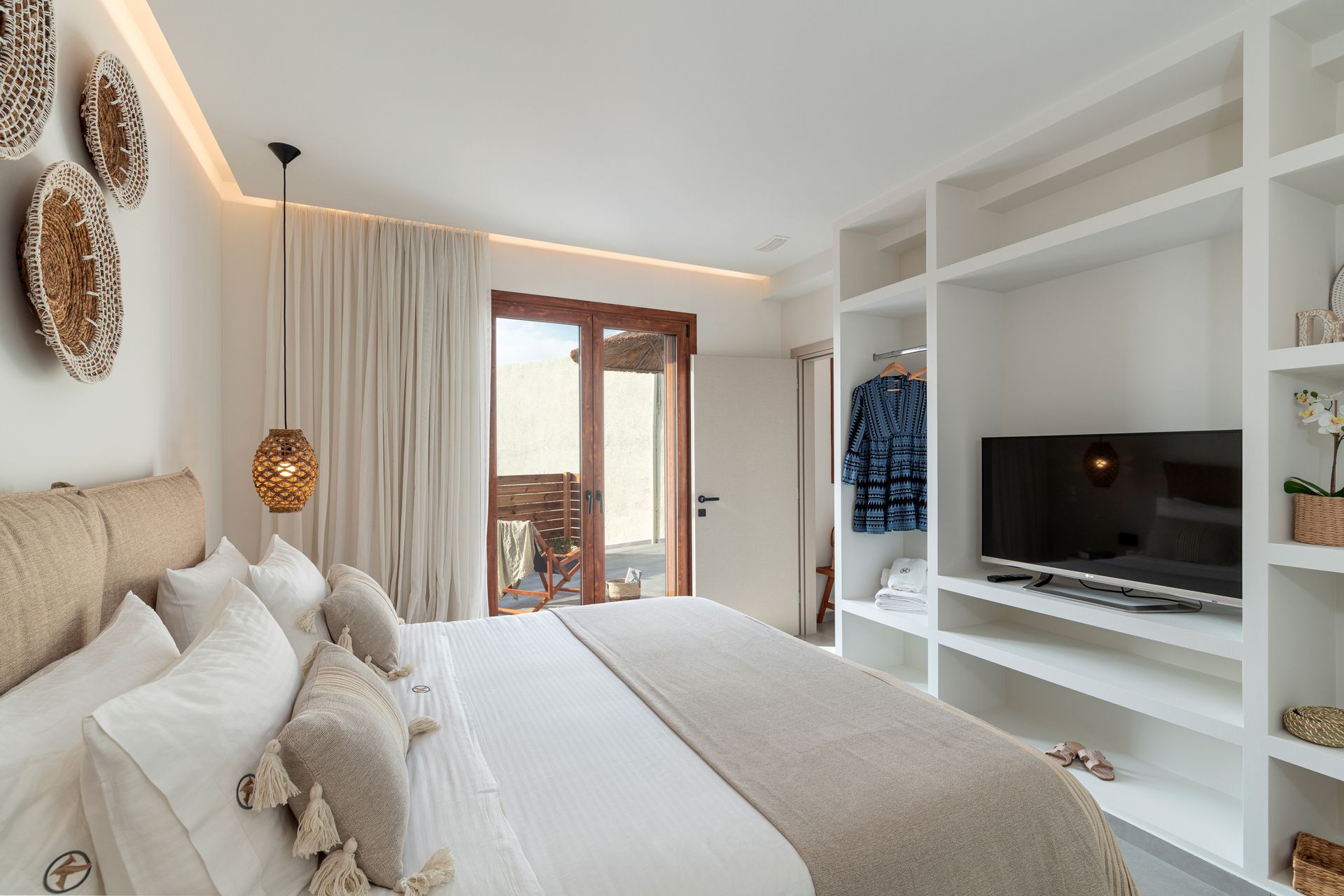 Kattavia Villas & Houses