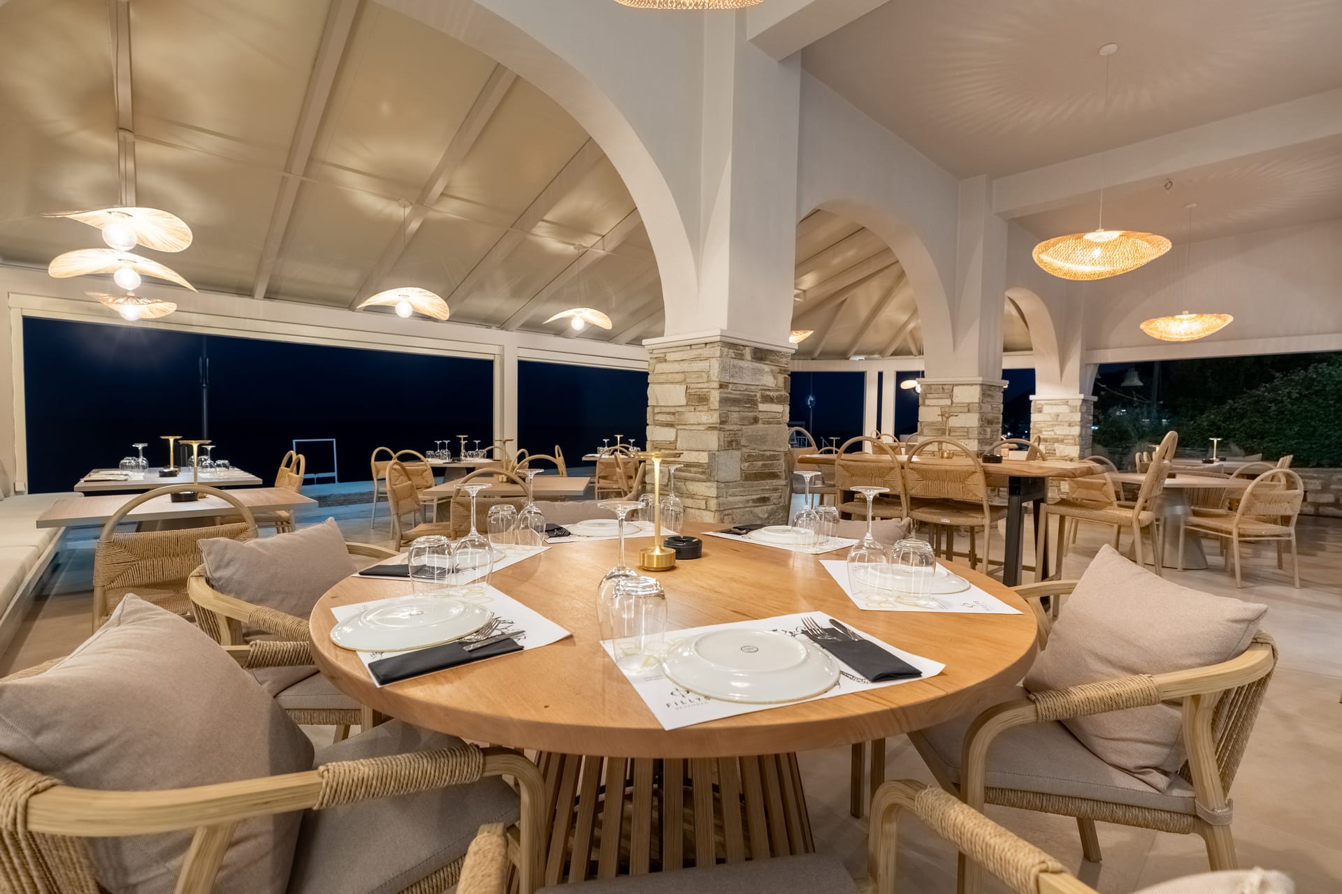 Kelly Beach Hotel